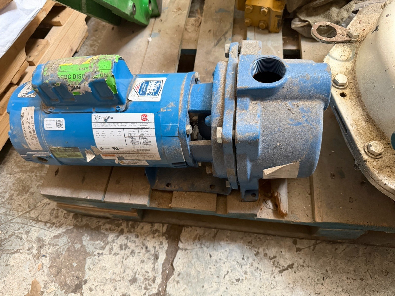 Goulds GT15 1.5 HP Self-Priming Single Phase Centrifugal Pump - Blue Goulds GT15 1.5 HP Self-Priming Single Phase Centrifugal Pump - Blue