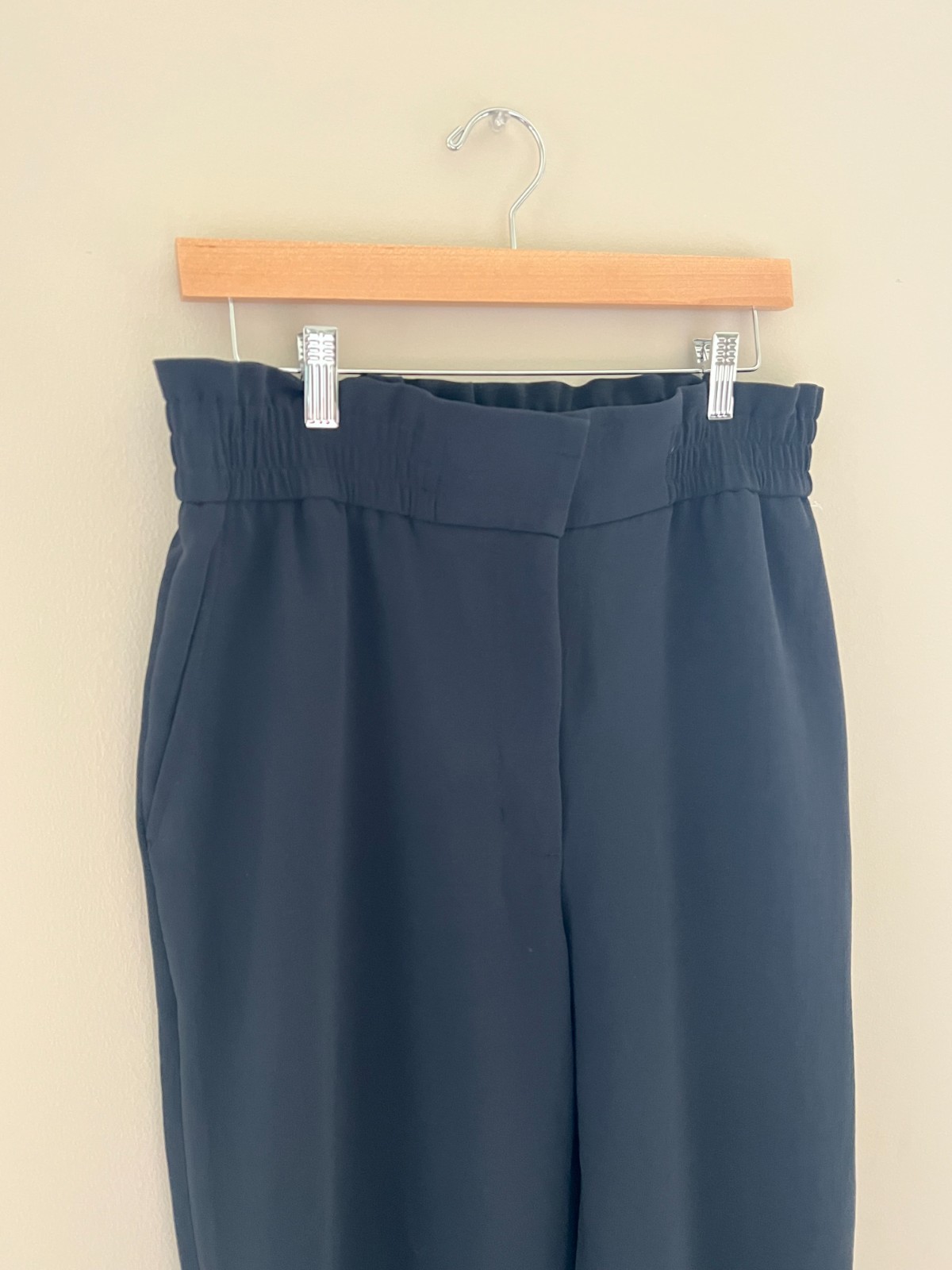 Wilfred Aritzia Alanya High Waisted Wide Leg Crepe Trousers Pants Gray 10 bluue Wilfred Aritzia Alanya High Waisted Wide Leg Crepe Trousers Pants Gray 10 bluue