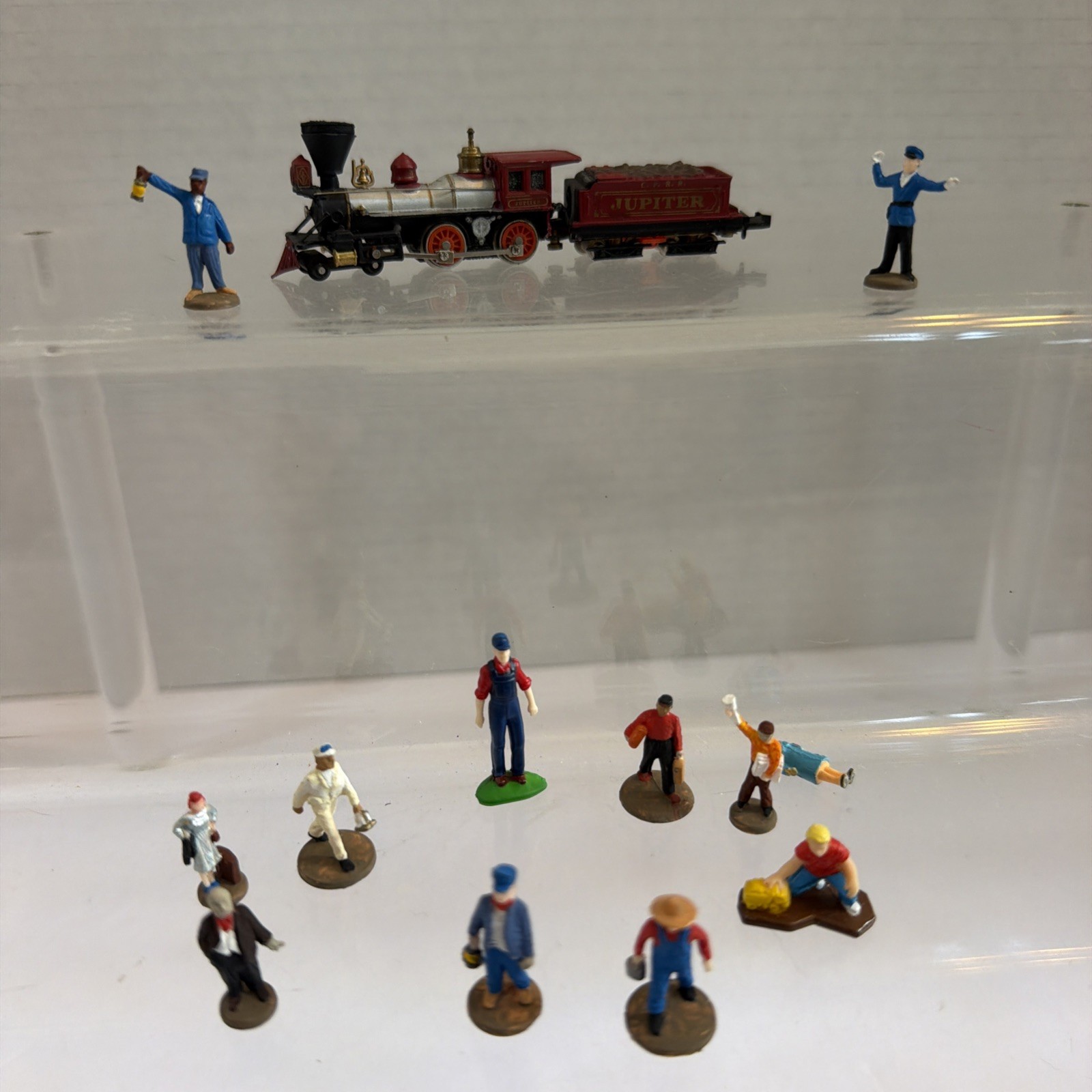 Vintage Jupiter Train By Bachman Engine N Scale with some figures Vintage Jupiter Train By Bachman Engine N Scale with some figures