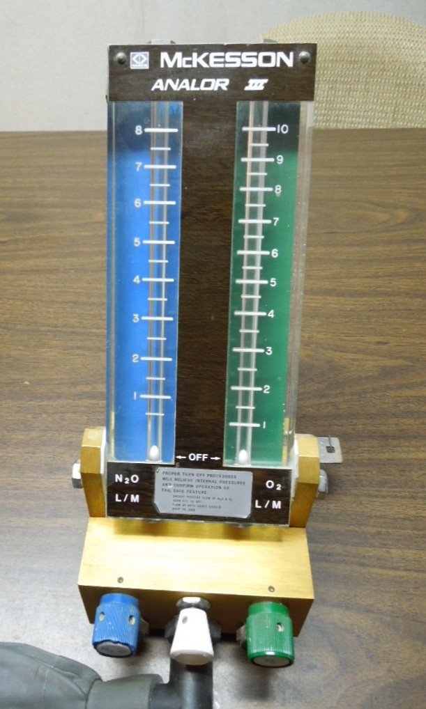McKesson Analor III Analor 3 Regulator Flow Meter