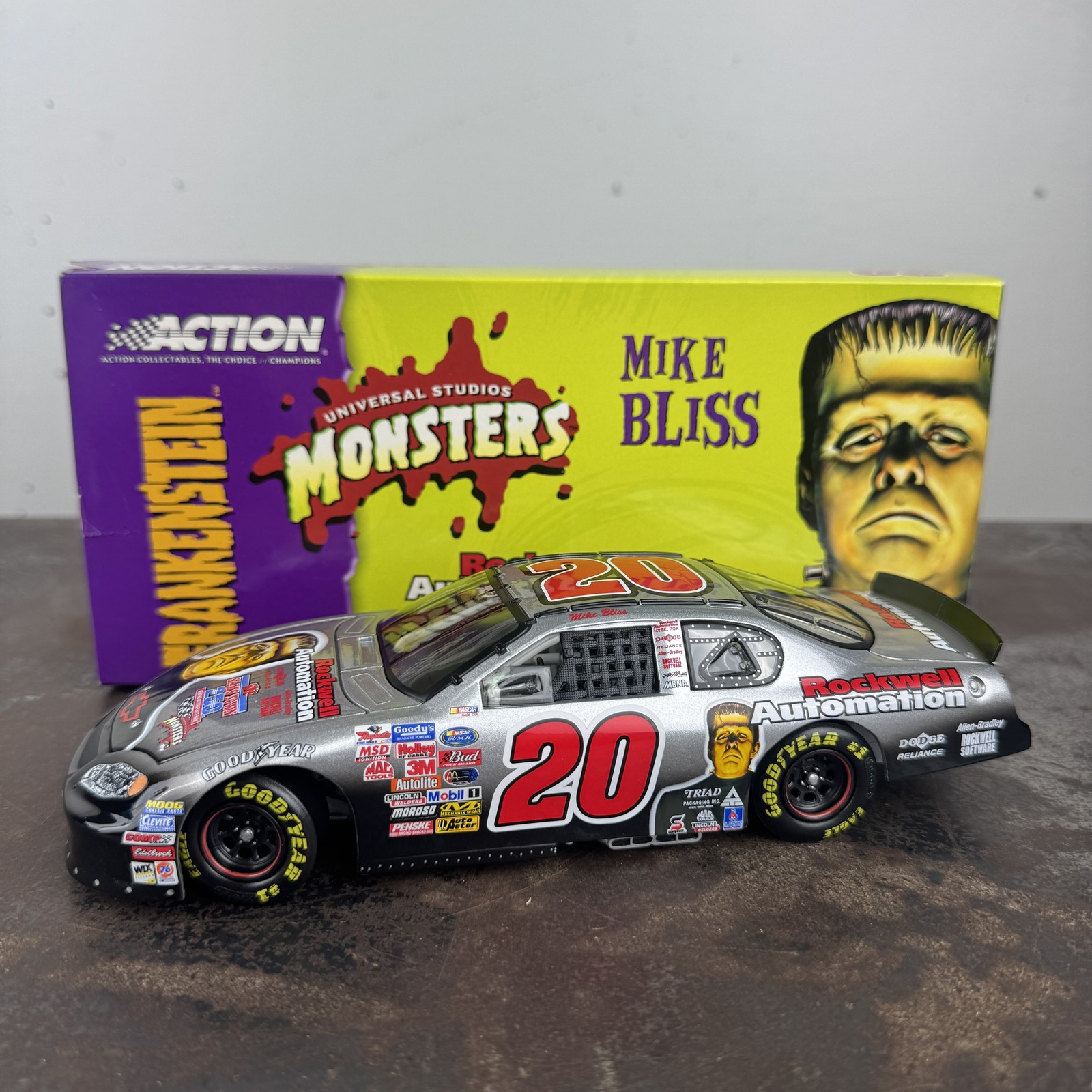 ACTION 2003 Mike Bliss #20 Rockwell Automation / FRANKENSTEIN 1:24 DIECAST ACTION 2003 Mike Bliss #20 Rockwell Automation / FRANKENSTEIN 1:24 DIECAST
