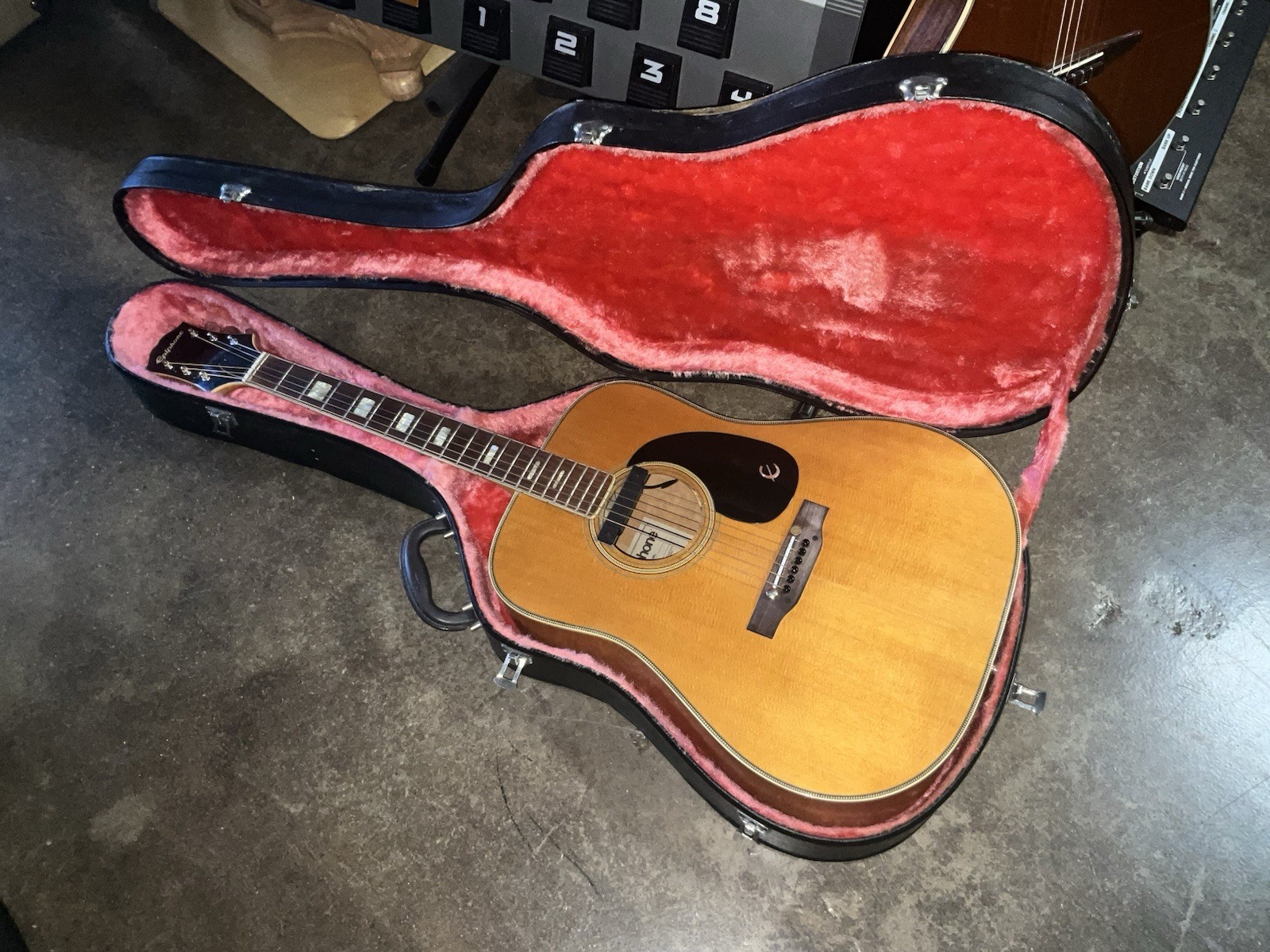Epiphone FT-150BL vintage Japan 1977 A-electric guitar /Lace Pickup with case