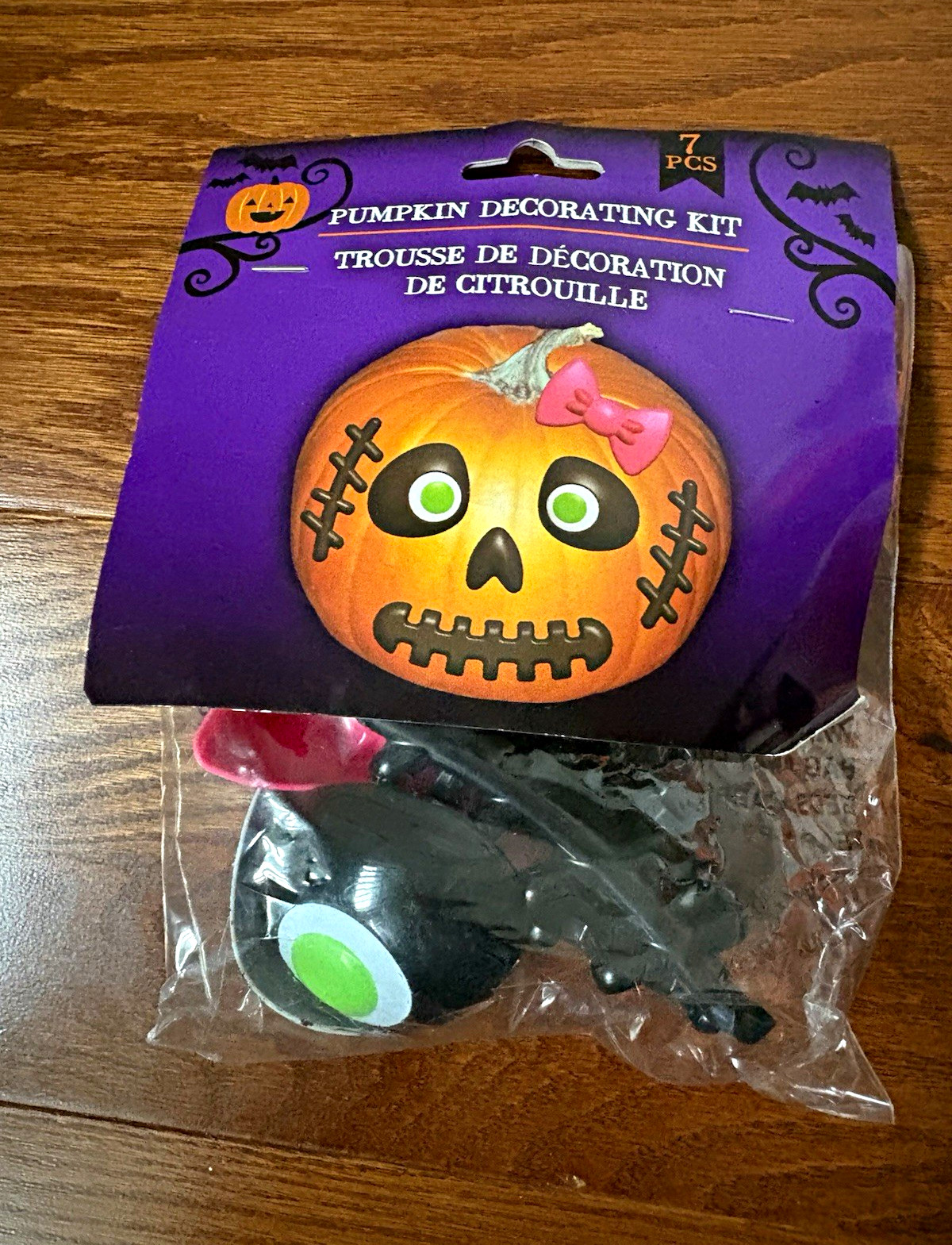 Greenbrier International Halloween Pumpkin Decorating Kit 7 Pc Plastic Set