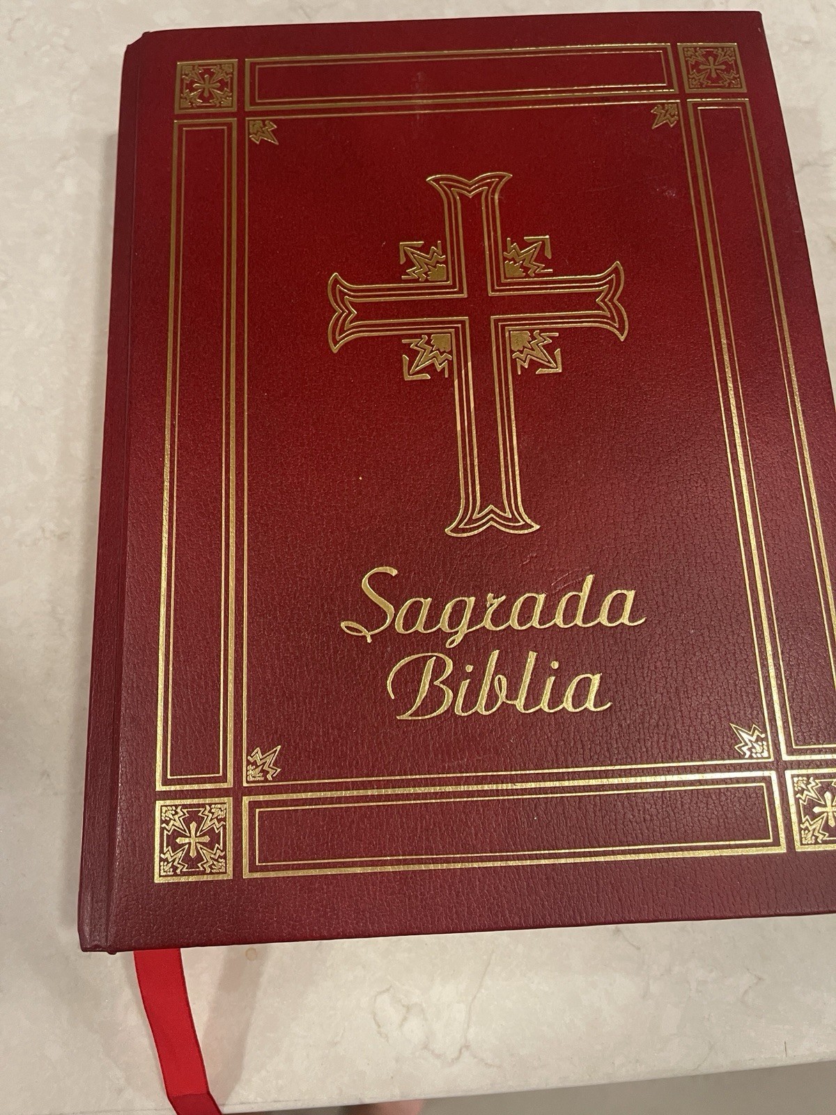 La Sagrada Biblica Edicion Familiar Latinoamericano Blanco 1991 La Sagrada Biblica Edicion Familiar Latinoamericano Blanco 1991