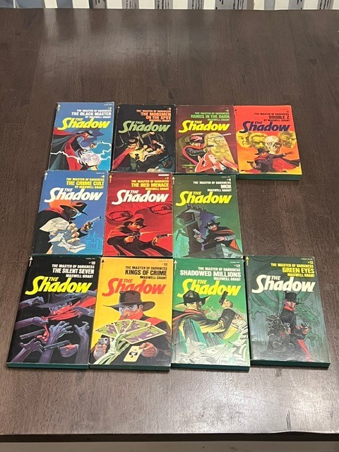 11 Maxwell Grant The Shadow - Master of Darkness books 2-8 & 10-13 Excellent 11 Maxwell Grant The Shadow - Master of Darkness books 2-8 & 10-13 Excellent