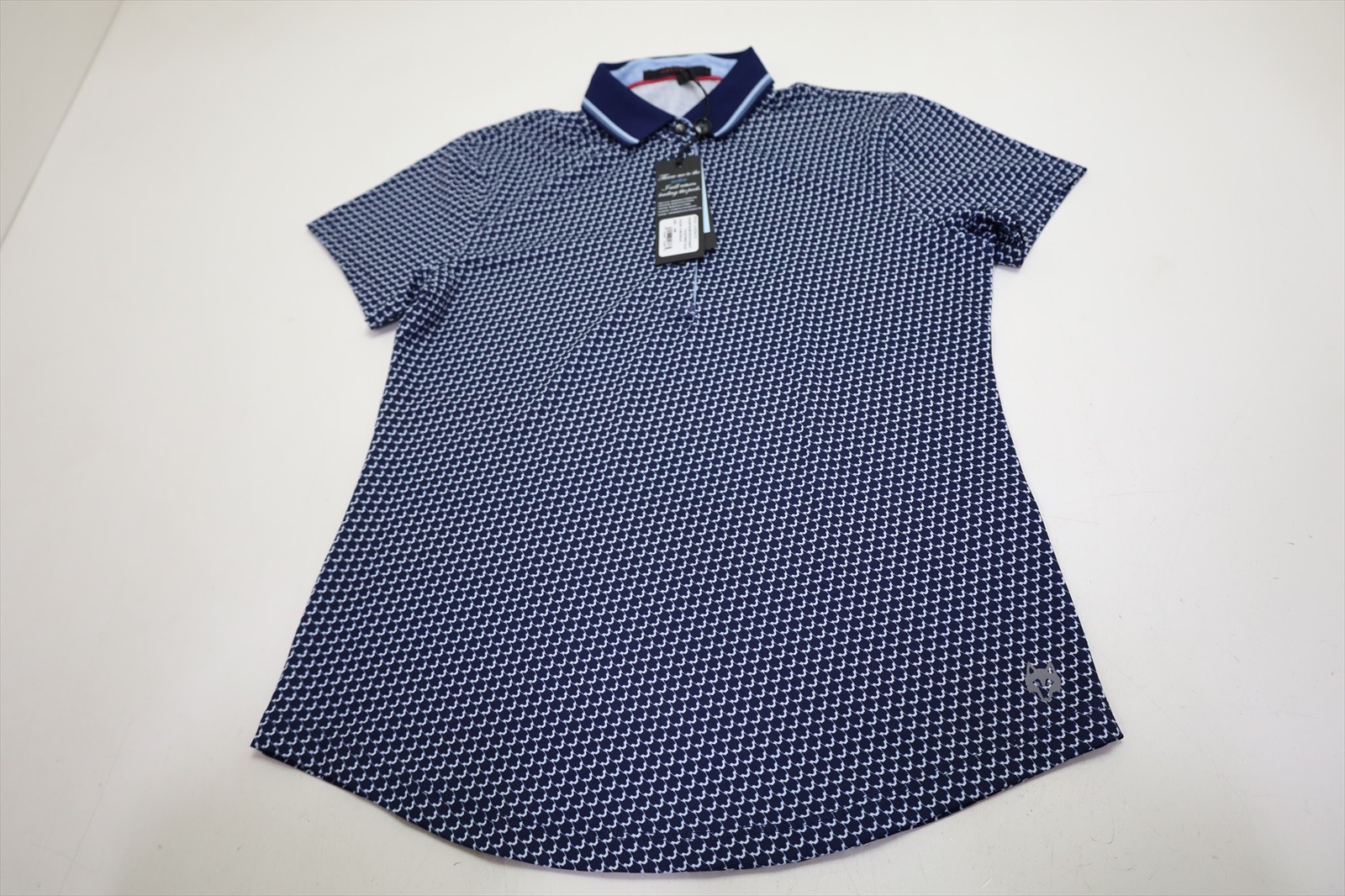 Greyson Wolvestooth Scarlett Polo Womens Size Small Maltese Blue INV13106099 Greyson Wolvestooth Scarlett Polo Womens Size Small Maltese Blue INV13106099