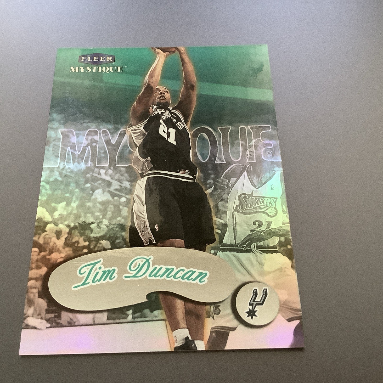 1999-00 Fleer Mystique - Tim Duncan #73 Spurs