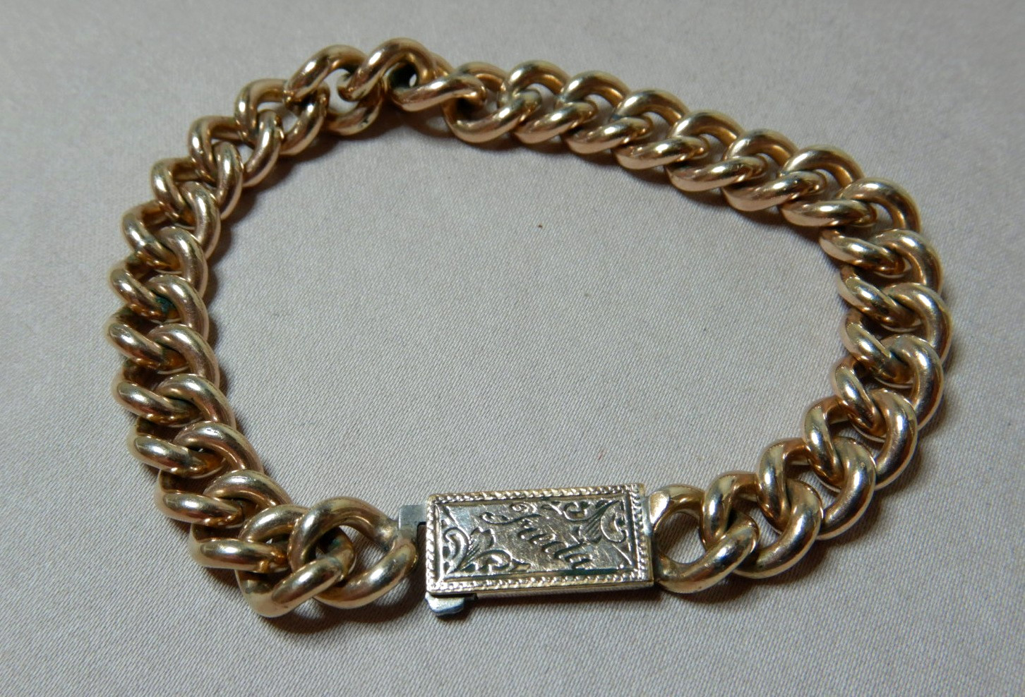 EARLY VINTAGE AUSTRALIAN 9CT GOLD LINED BRACELET BY RODD    4138