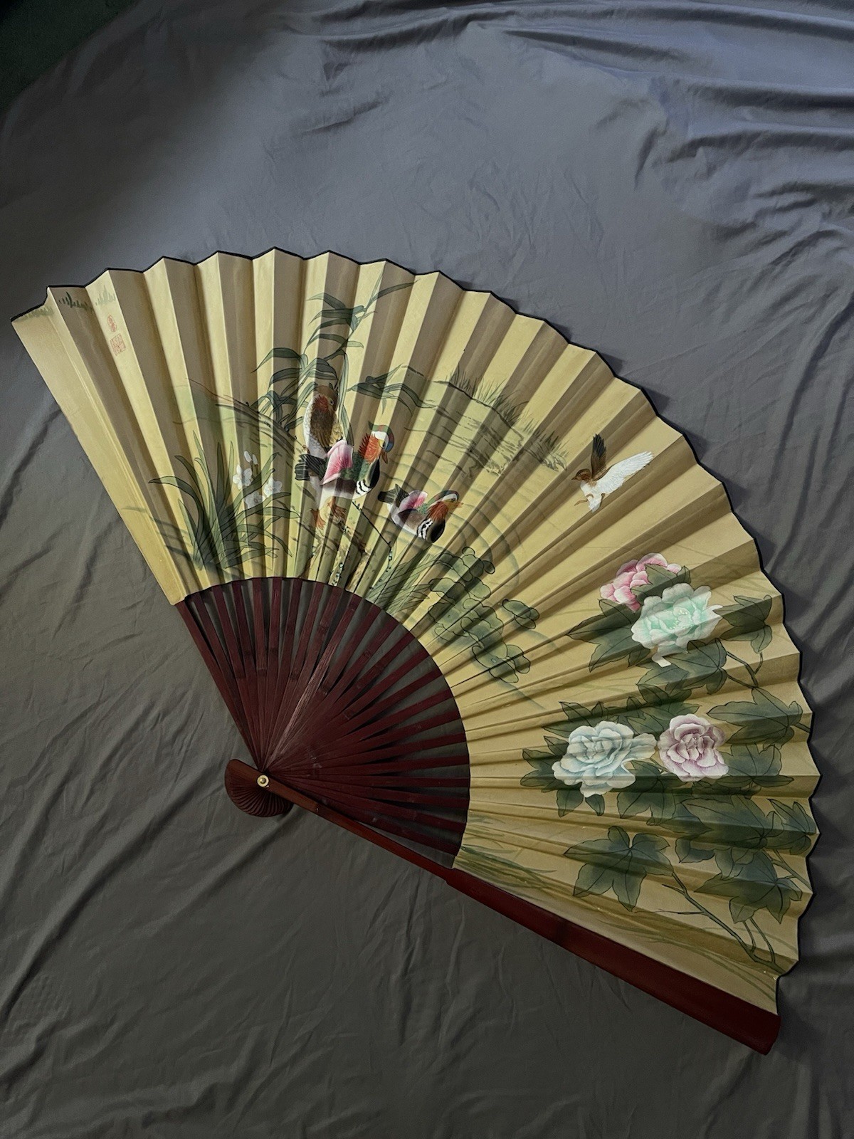 Vintage Hand Painted Wooden Fan Flowers & Ducks Theme Vintage Hand Painted Wooden Fan Flowers & Ducks Theme