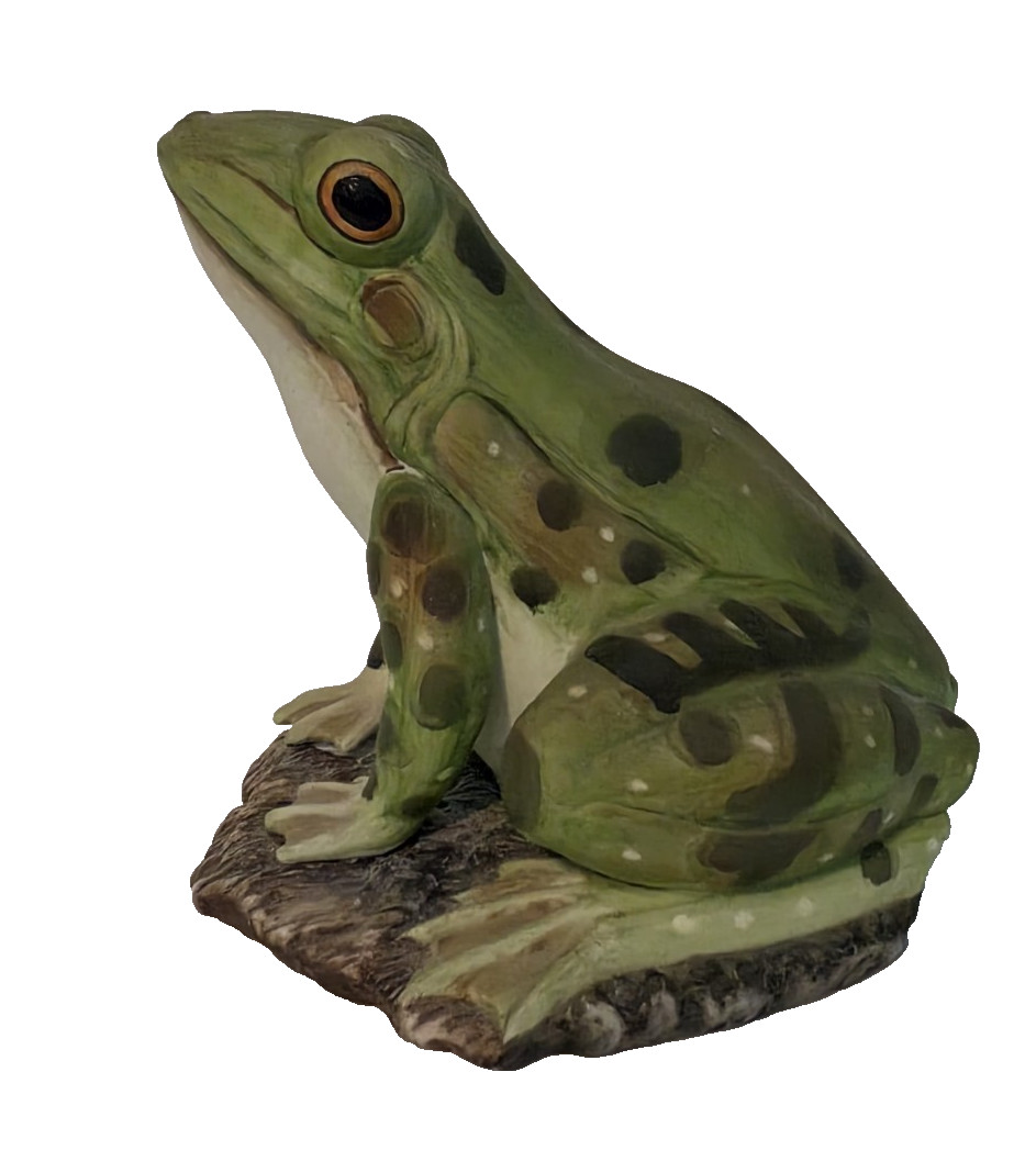Vtg Ceramic Art Pottery Frog Figure Made in Taiwan  (6 1/2