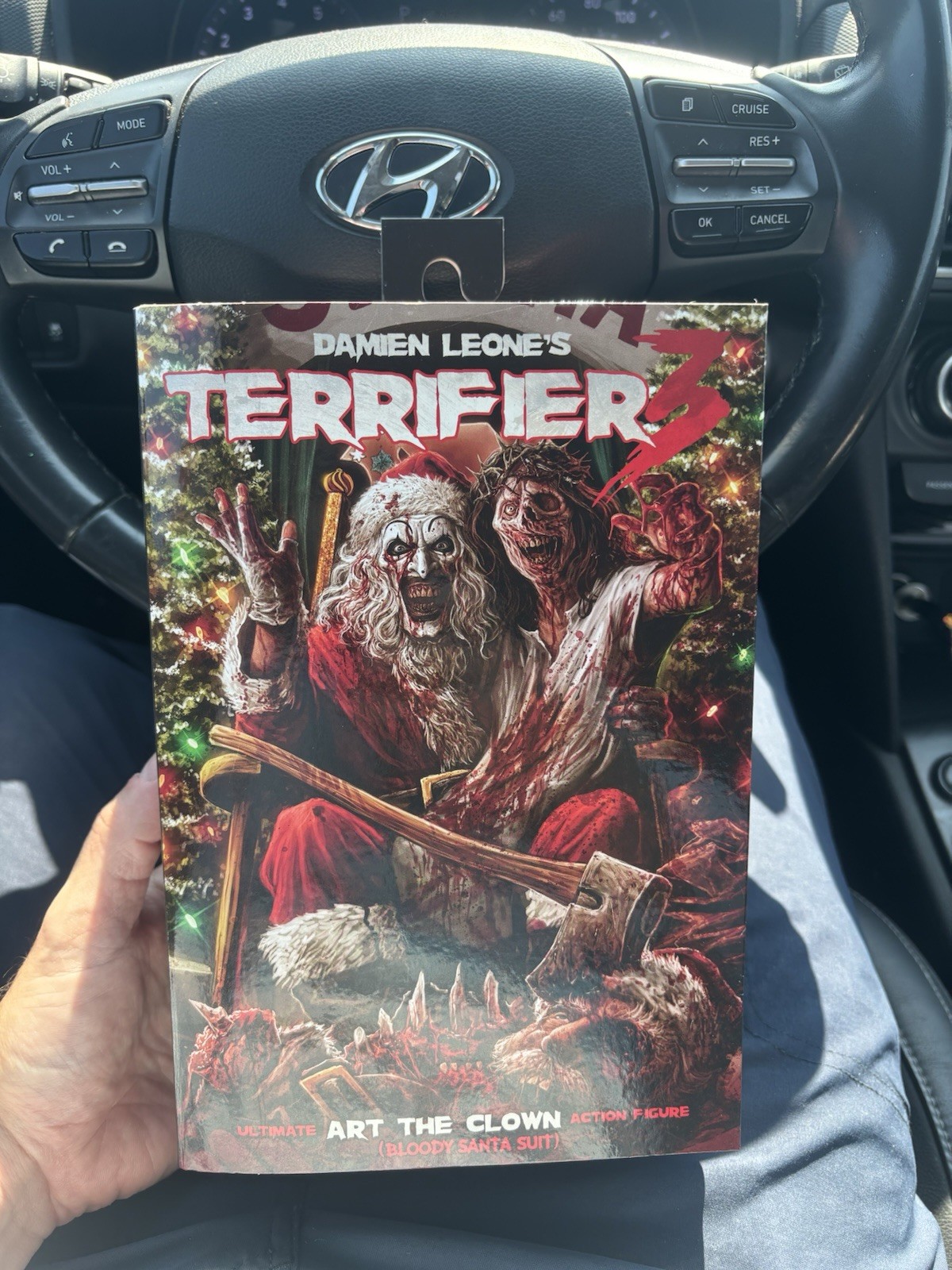TERRIFIER 3 Ultimate Art the Clown Santa Bloody Splattered Christmas Figure NEW