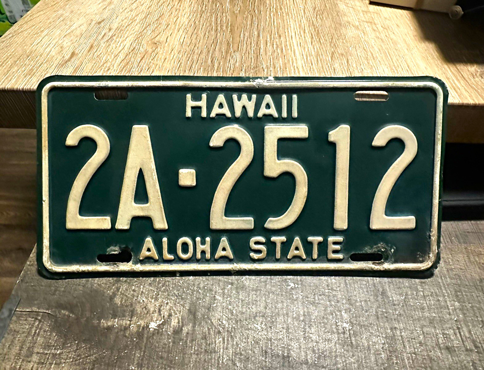 1961-68 Hawaii License Plate 2A-2512 Vintage Green Aloha State Original 1961-68 Hawaii License Plate 2A-2512 Vintage Green Aloha State Original