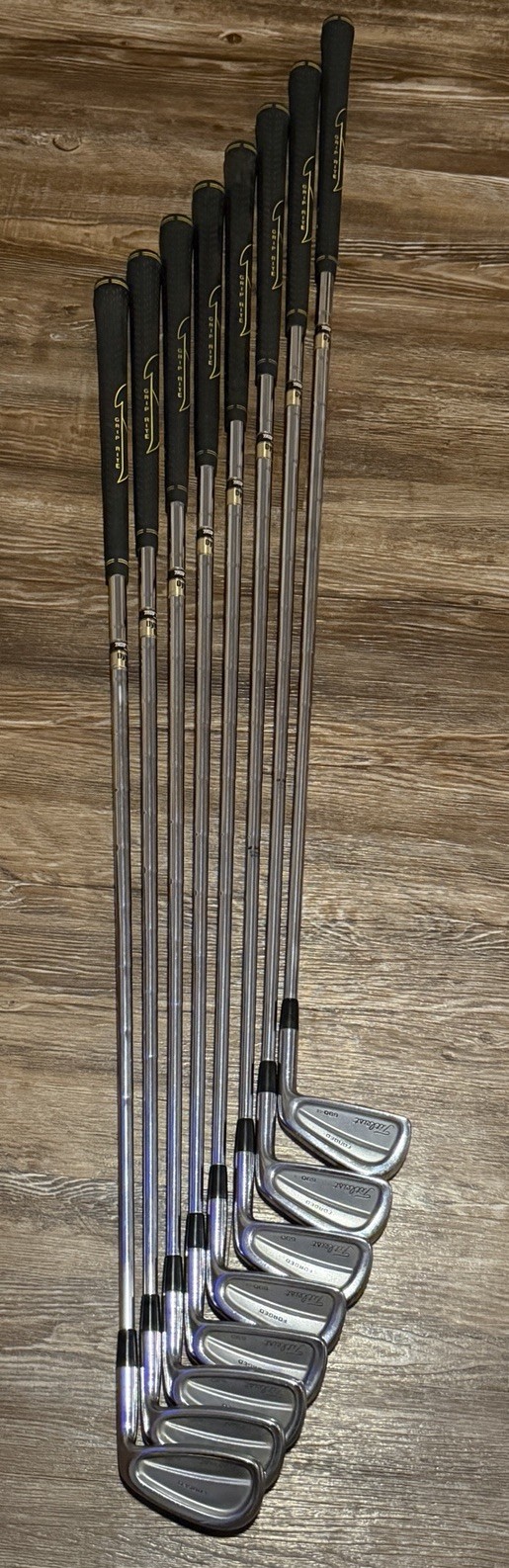 Titleist 690 CB Forged Iron Set 3-PW True Temper Dynamic Gold S300 Stiff RH Titleist 690 CB Forged Iron Set 3-PW True Temper Dynamic Gold S300 Stiff RH