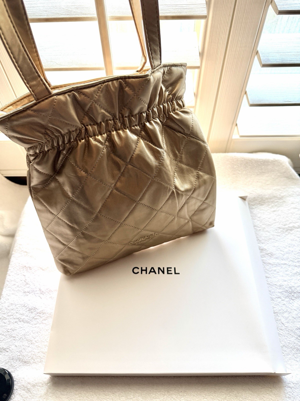 CHANEL Beaute Gold Quilted Tote Bag VIP GWP Shoulder Bag Box BNIB