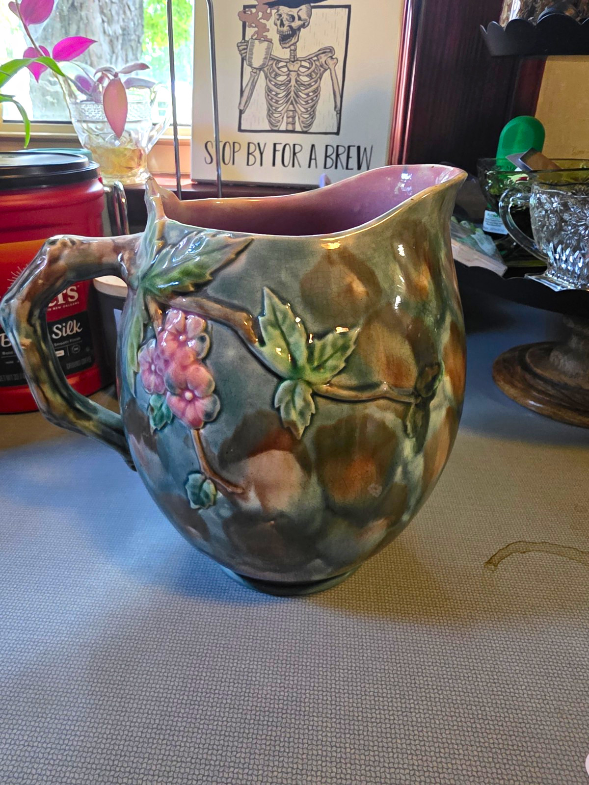 Etruscan Majolica Antique 1900-1919 Hand Painted Floral Pitcher Handles #110 Etruscan Majolica Antique 1900-1919 Hand Painted Floral Pitcher Handles #110