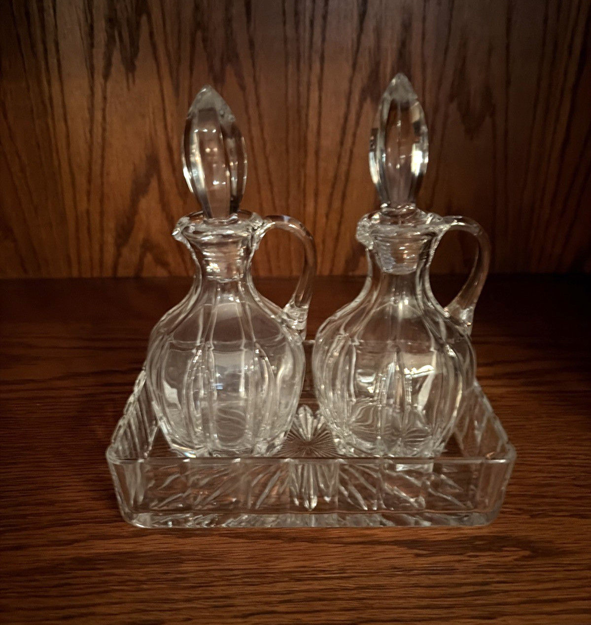 Vintage Pressed Glass Cruet Set Oil Vinegar Pair Stoppers Handles w/ Tray Mint