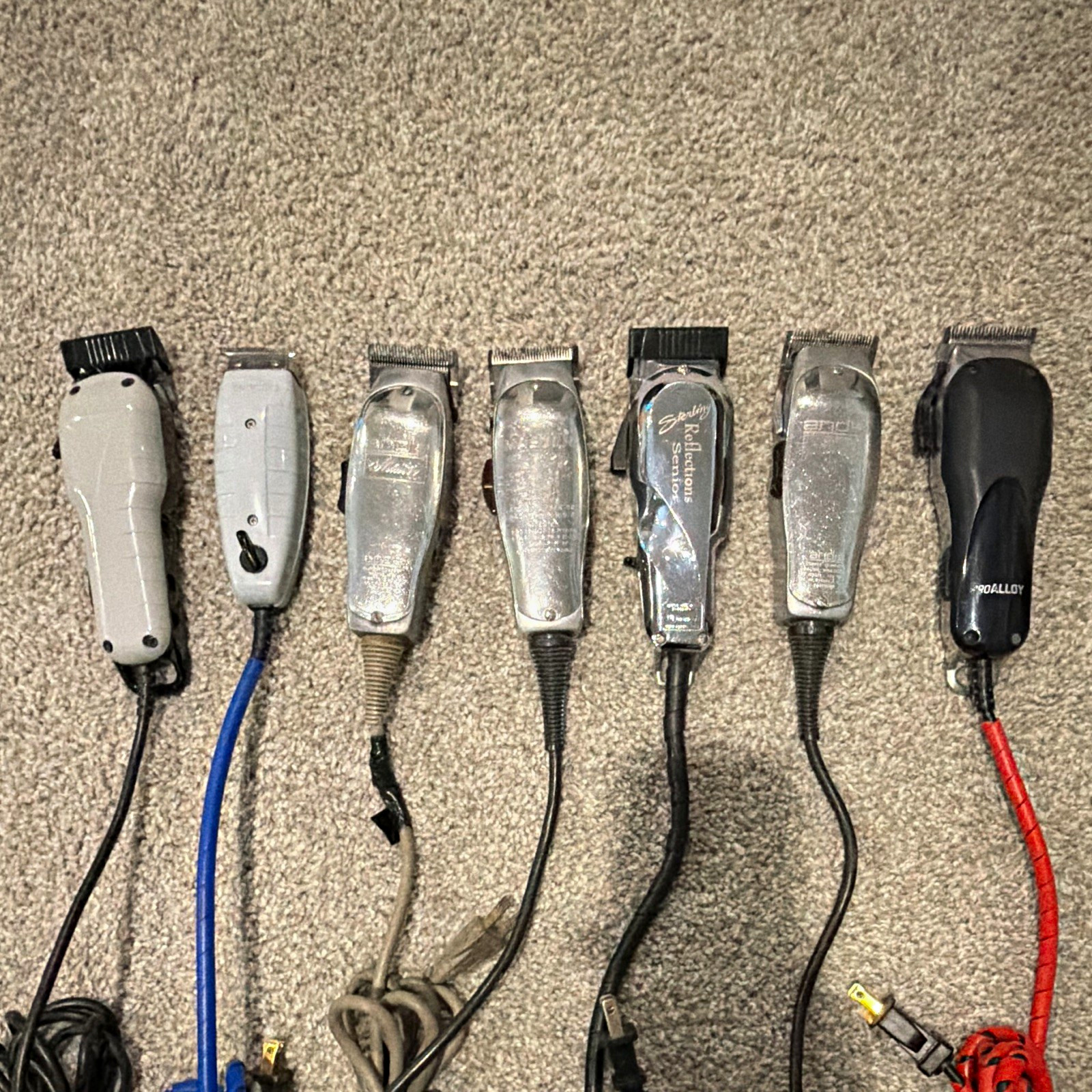 Lot Of 7 Professional Barber Clippers - (6) Andis & (1) Wahl - All Working