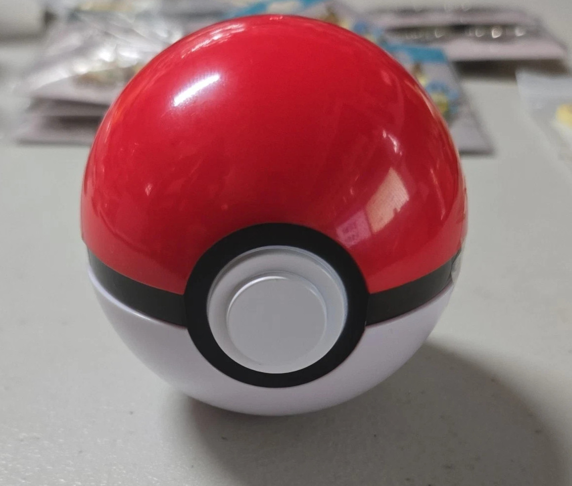 Pokemon PokePark Kanto Pokeball 