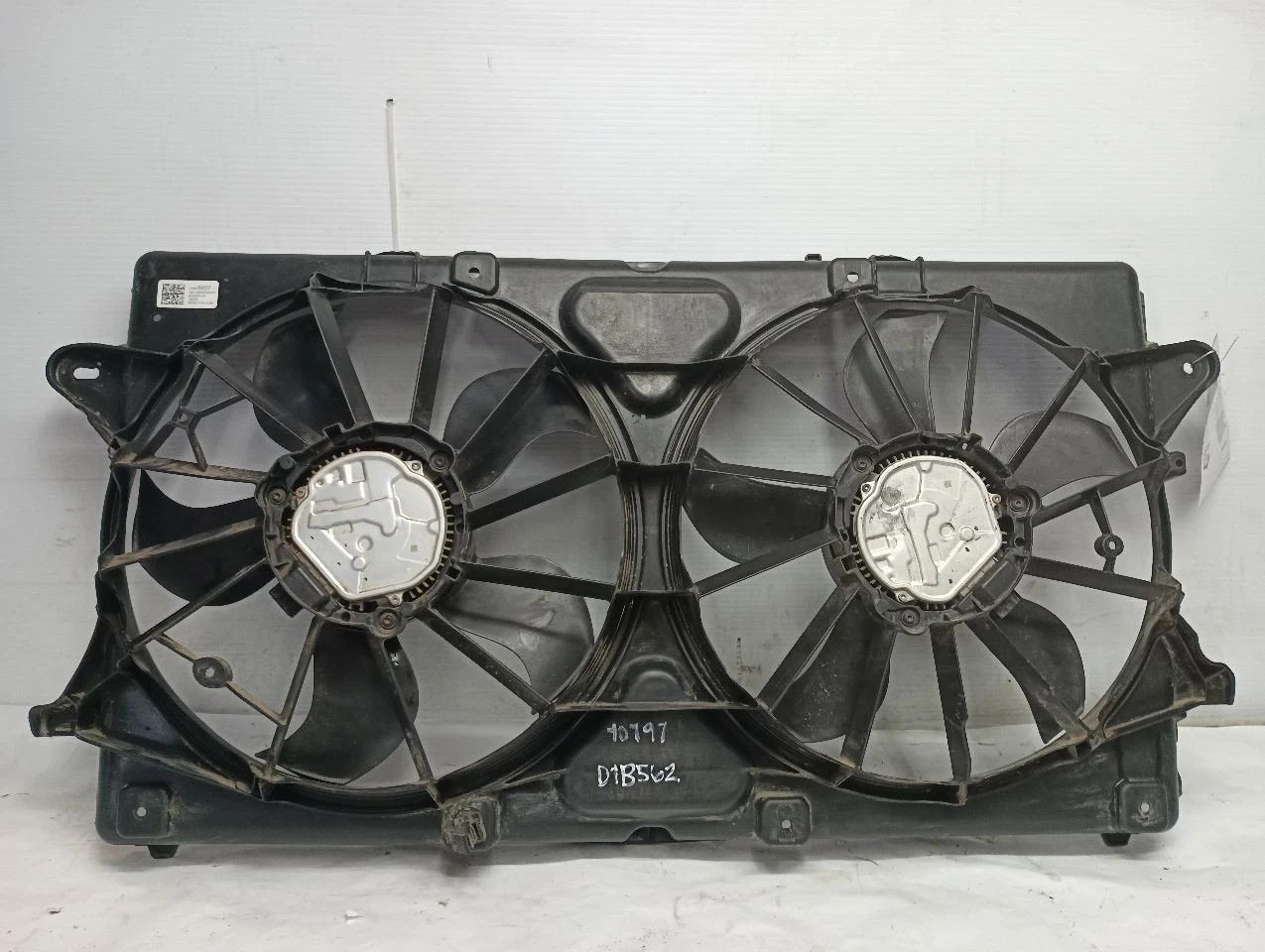 2019-2024 GMC Sierra 1500 Radiator Cooling Fan Motor Assembly Factory OEM 2019-2024 GMC Sierra 1500 Radiator Cooling Fan Motor Assembly Factory OEM