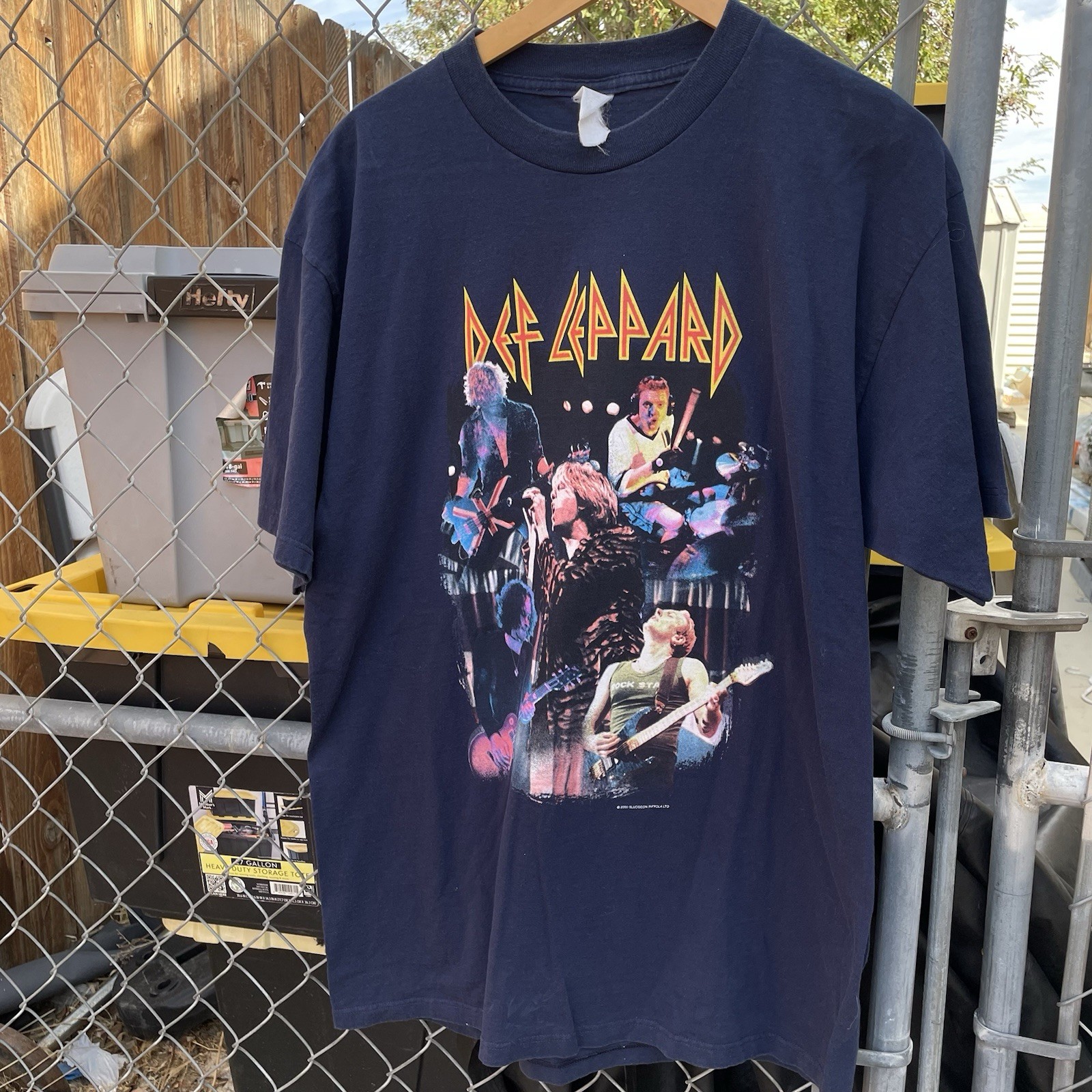 Vintage 2000’s Def Leppard euphoria Tour Shirt XL