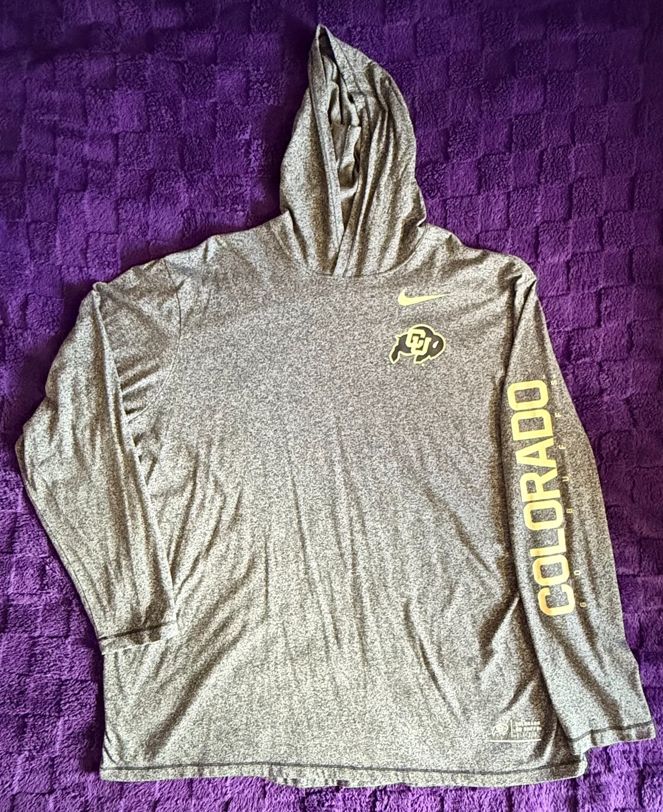Colorado Buffaloes Nike Space-Dye Performance Long Sleeve Hoodie Tee 3XL NWOT Colorado Buffaloes Nike Space-Dye Performance Long Sleeve Hoodie Tee 3XL NWOT