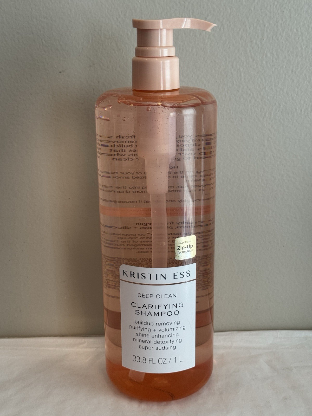 Kristin Ess Deep Clean Clarifying Shampoo 33.8 fl oz Kristin Ess Deep Clean Clarifying Shampoo 33.8 fl oz