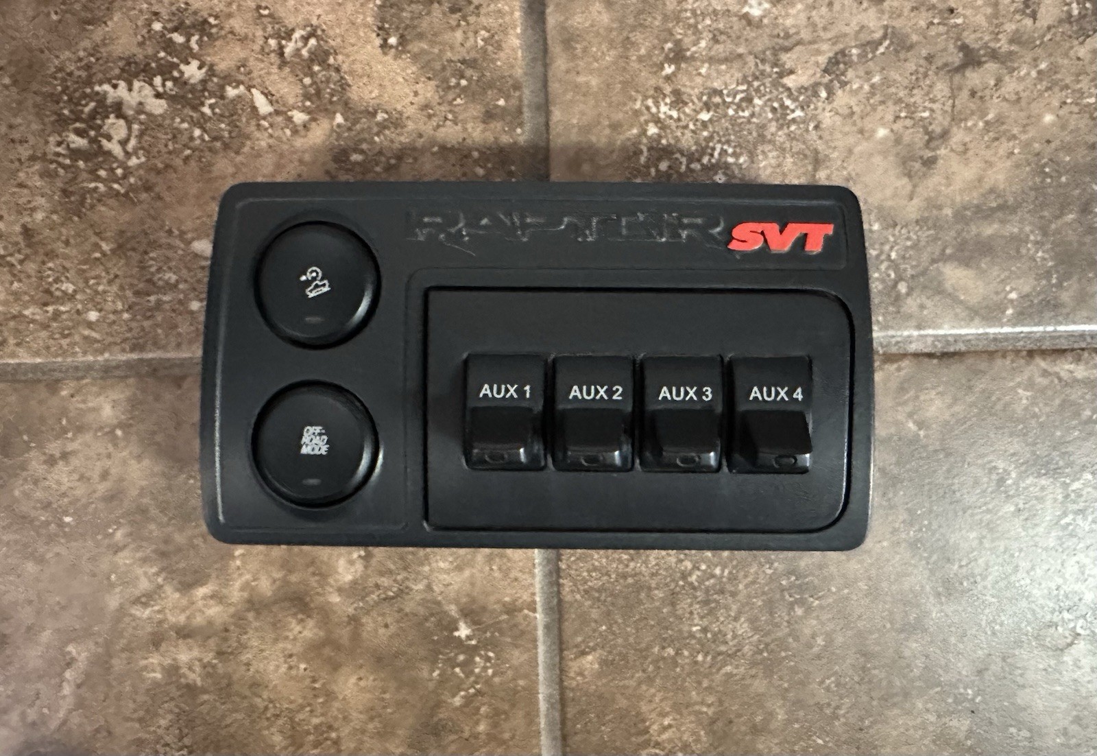 14 Ford Raptor SVT Upfitter Switch Panel Console Oem Controls 14 Ford Raptor SVT Upfitter Switch Panel Console Oem Controls