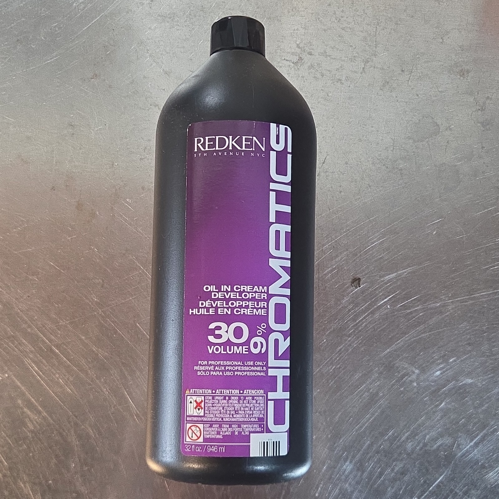 REDKEN Chromatics 30 Volume 9% Oil in Cream Developer 32 fl oz REDKEN Chromatics 30 Volume 9% Oil in Cream Developer 32 fl oz