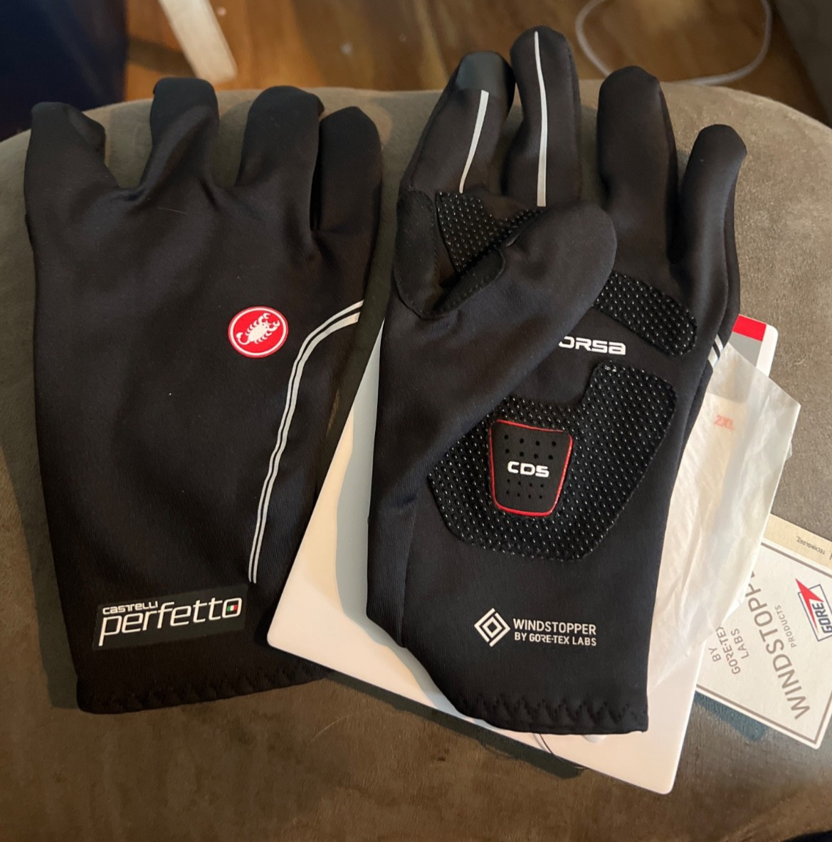 2XL CASTELLI PERFETTO LIGHT CYCLING GLOVE–WINDPROOF–WATER REPELLENT–TOUCHSCREEN