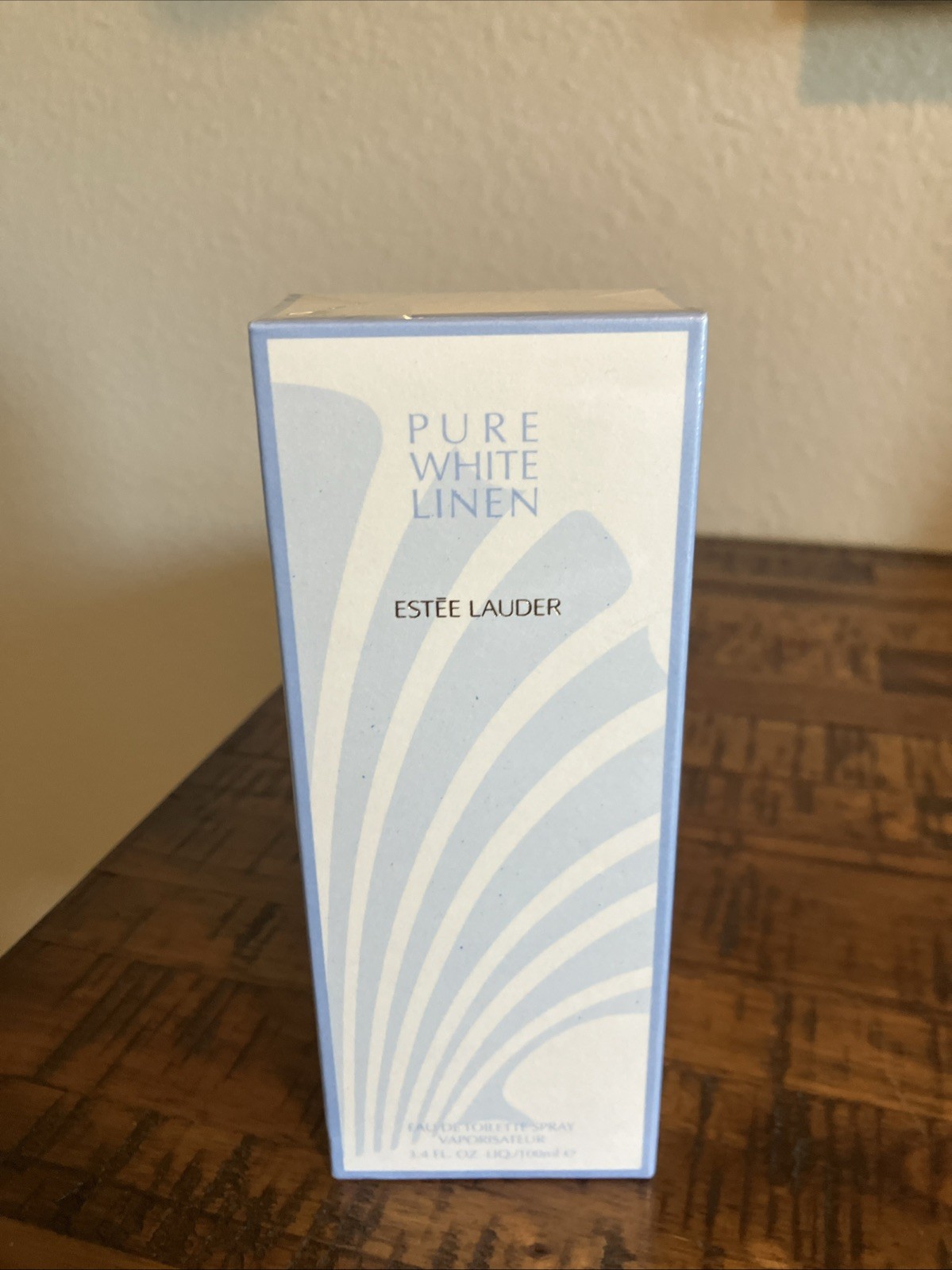 Estee Lauder PURE WHITE LINEN Eau De Toilette Spray 3.4 fl oz/ 100 mL Sealed