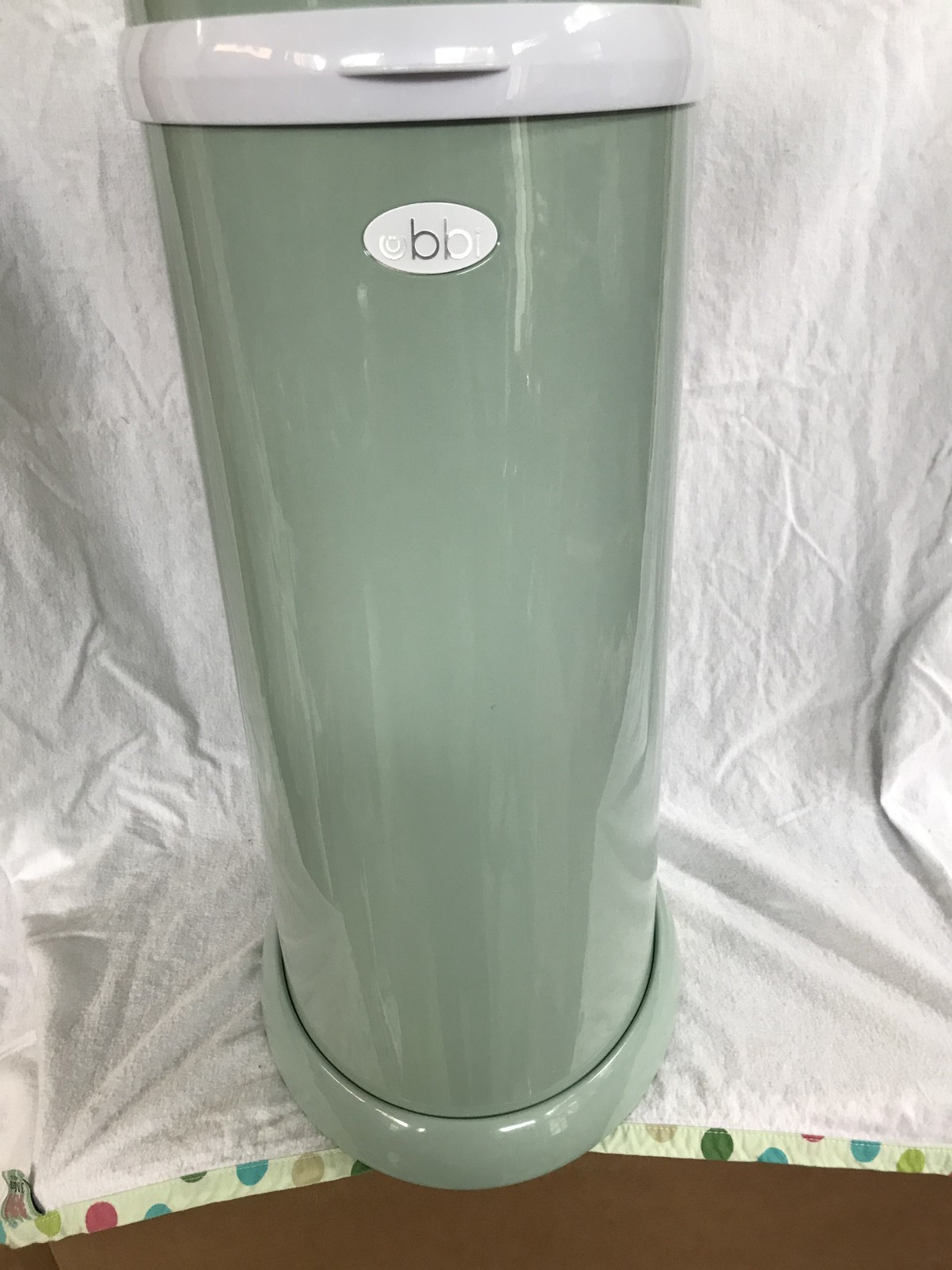 UBBI steel diaper pail-sage green- pre-owned