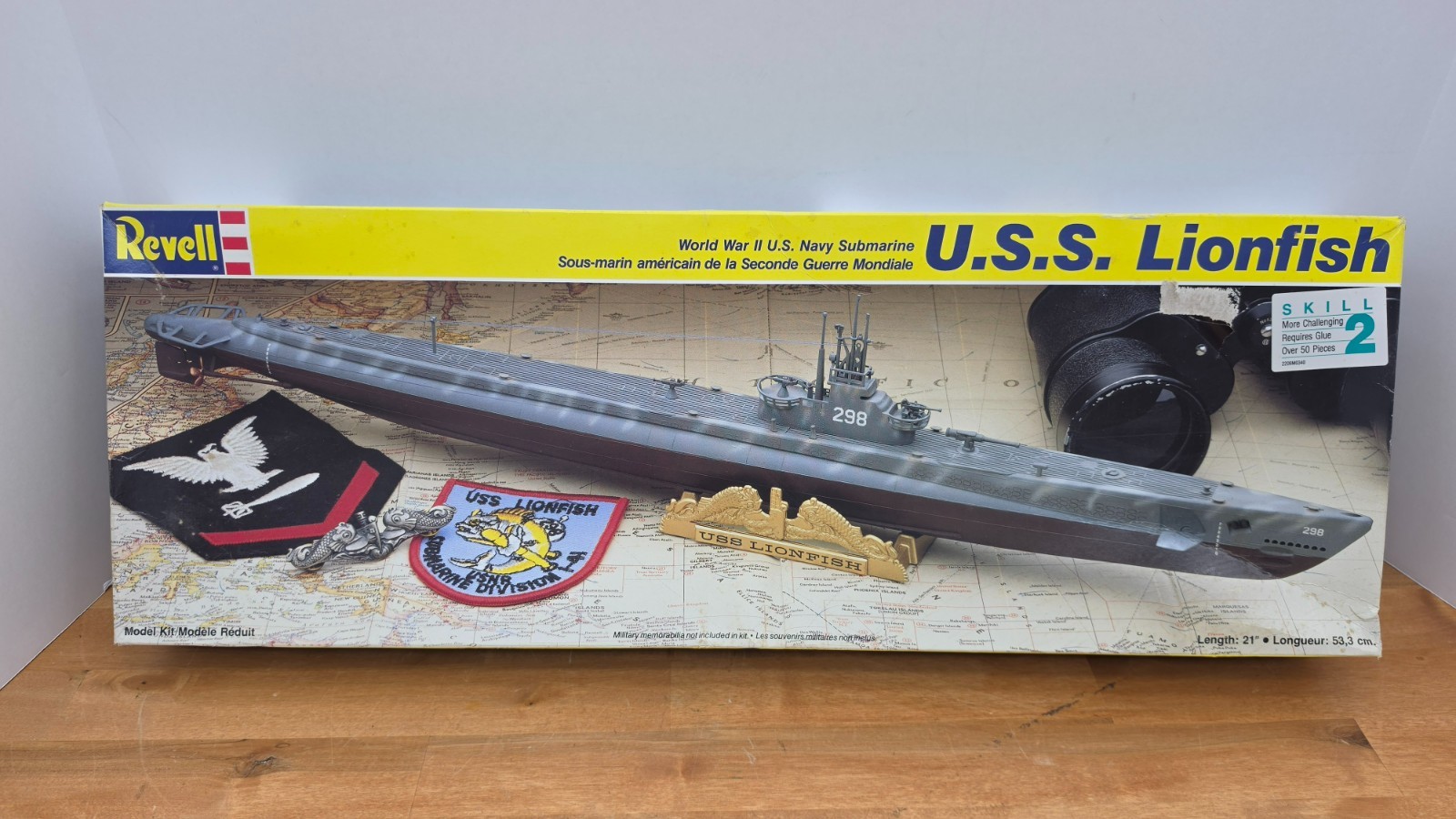 Revell World War II US Navy Submarine U.S.S Lionfish in 1:180 Scale READ