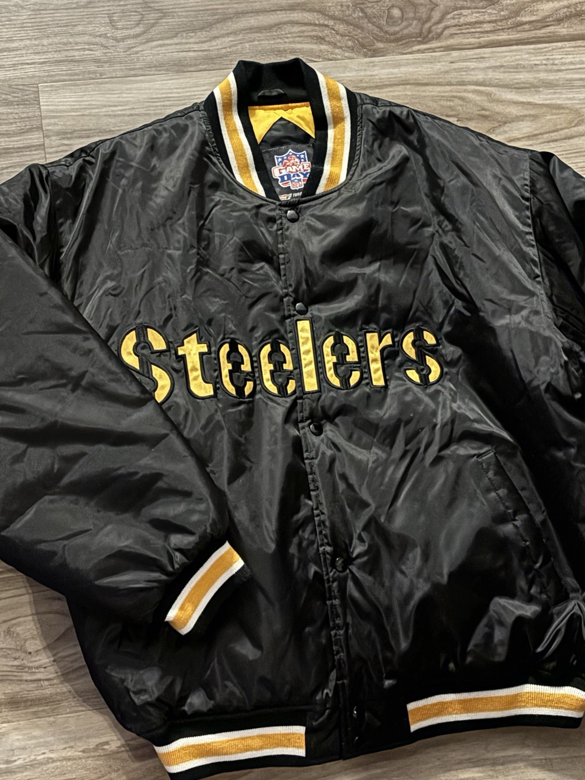 Vintage 1990s Pittsburgh Steelers NFL Game Day Turbo Zone Heavy Puffer Jacket XL Vintage 1990s Pittsburgh Steelers NFL Game Day Turbo Zone Heavy Puffer Jacket XL