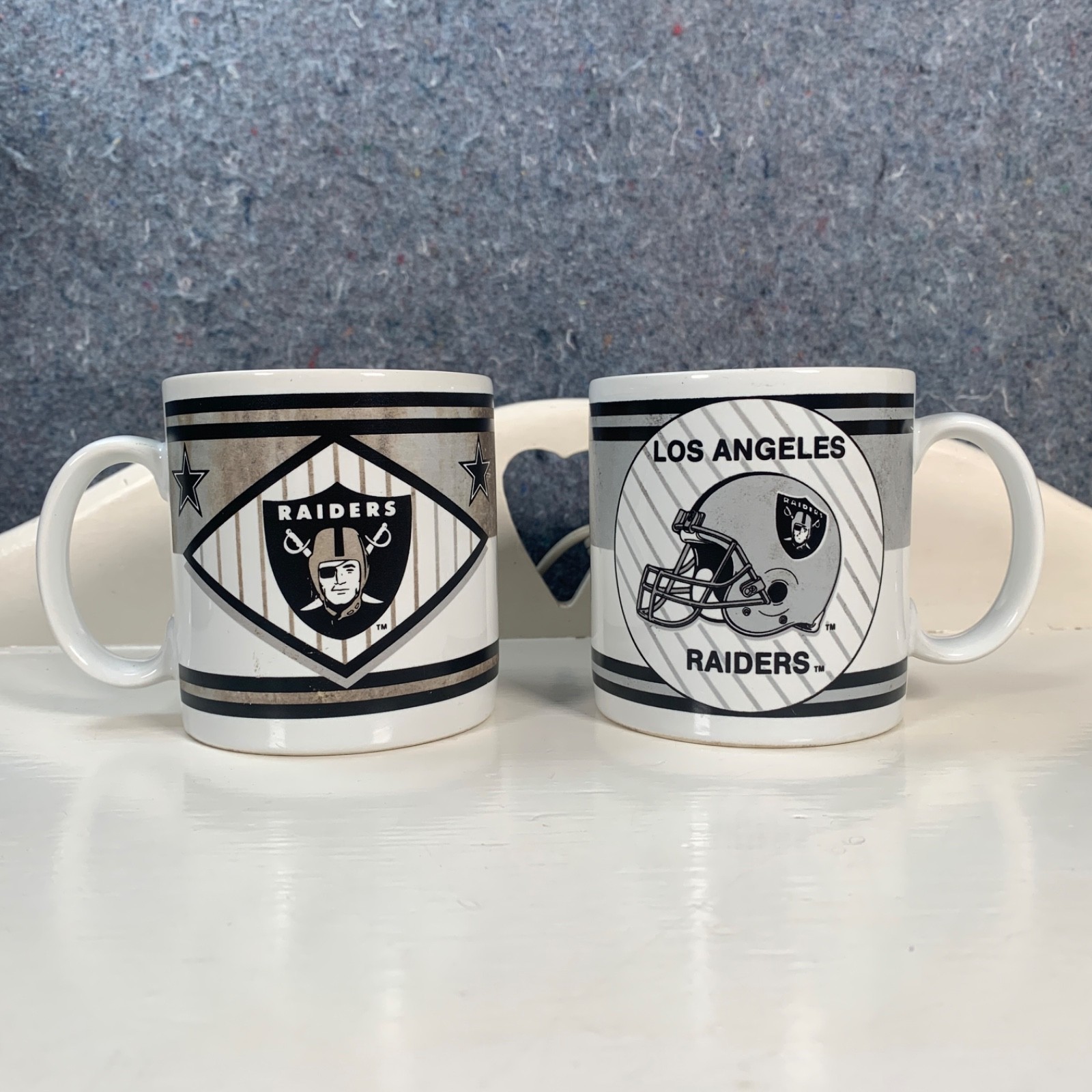 2 x Vtg Los Angeles Raiders Ceramic Coffee Mug Cup Team NFL Football 90s Russ