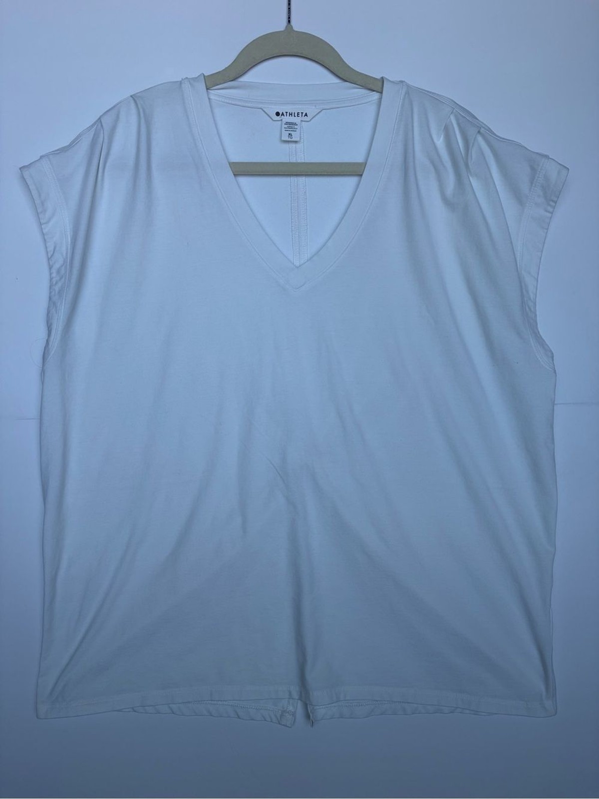 Athleta Outbound Twist Tee V-Neck Twist Back Top White XL
