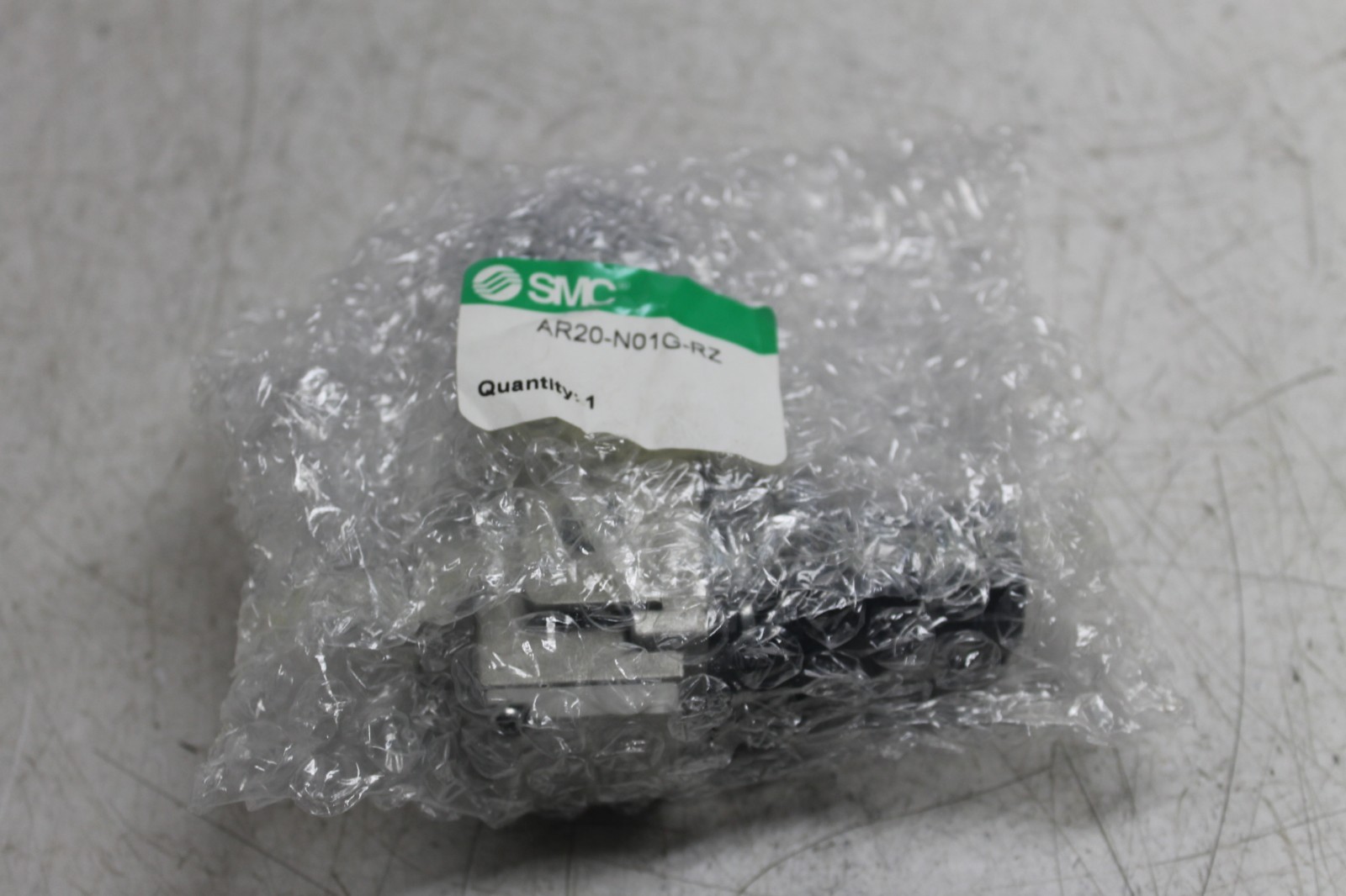 Smc Ar20-n01g-rz Pneumatic Pressure Regulator 0-160psi 1/8