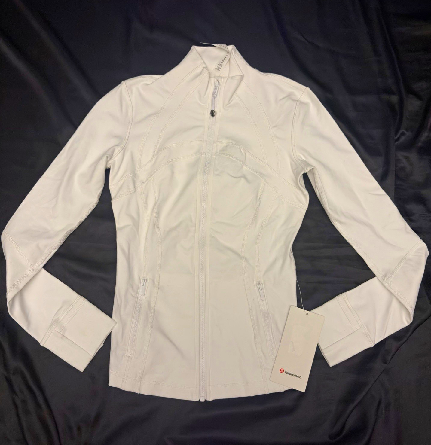 Lululemon Define Luon Jacket White 6 Full Zip Slim Fit Thumbholes Pockets