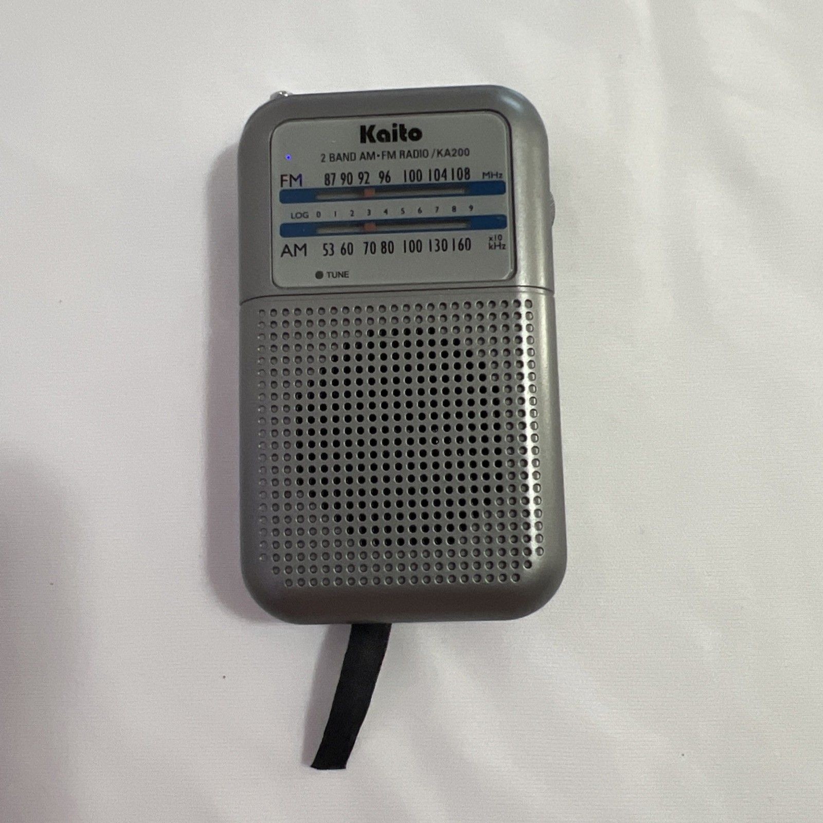 Kaito KA200 Pocket AM/FM Radio Receiver Sliver