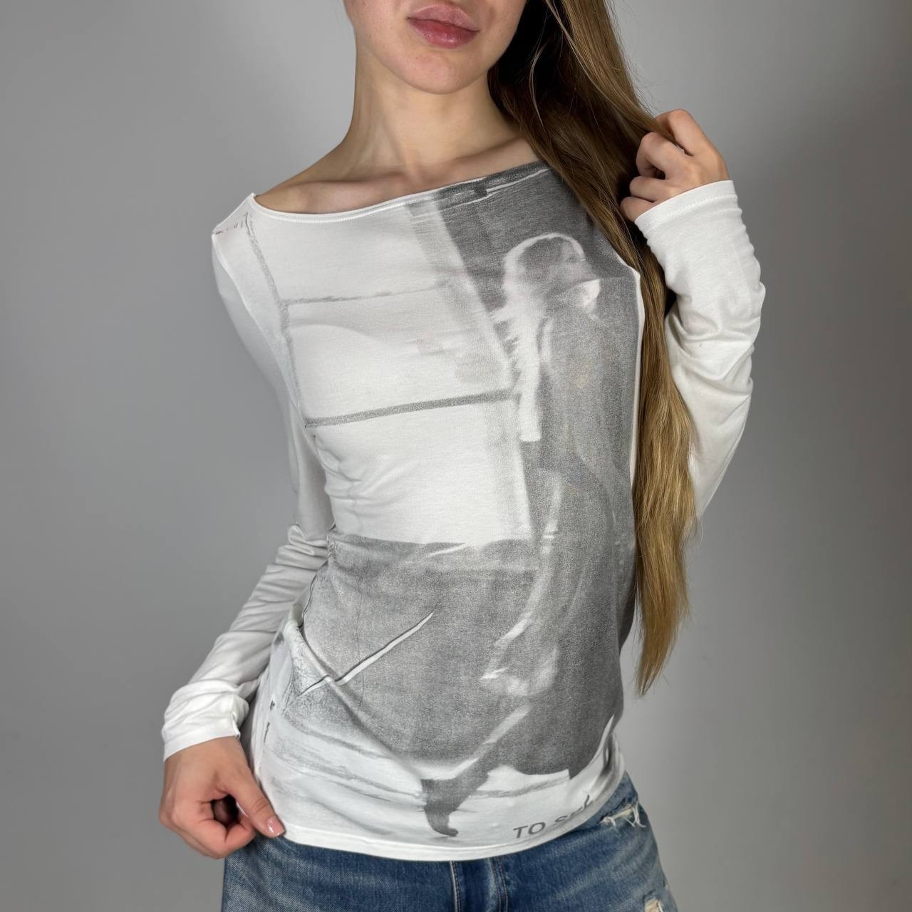 Vintage Y2K Sarah Pacini Graphic Print Long Sleeve Top