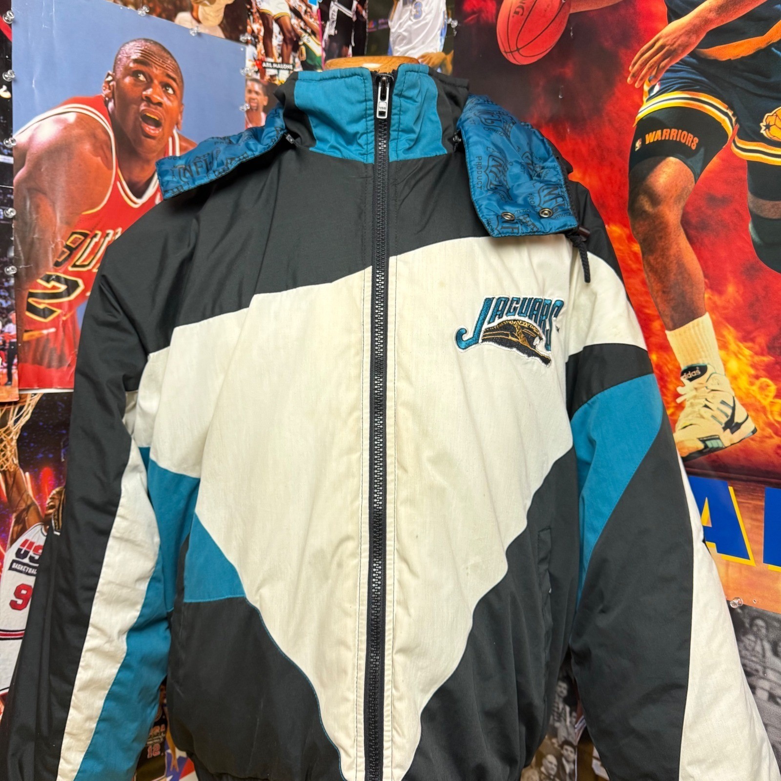 Vintage 90s Jacksonville Jaguars NFL Pro Player Jacket Rare Banned Logo Sz XL