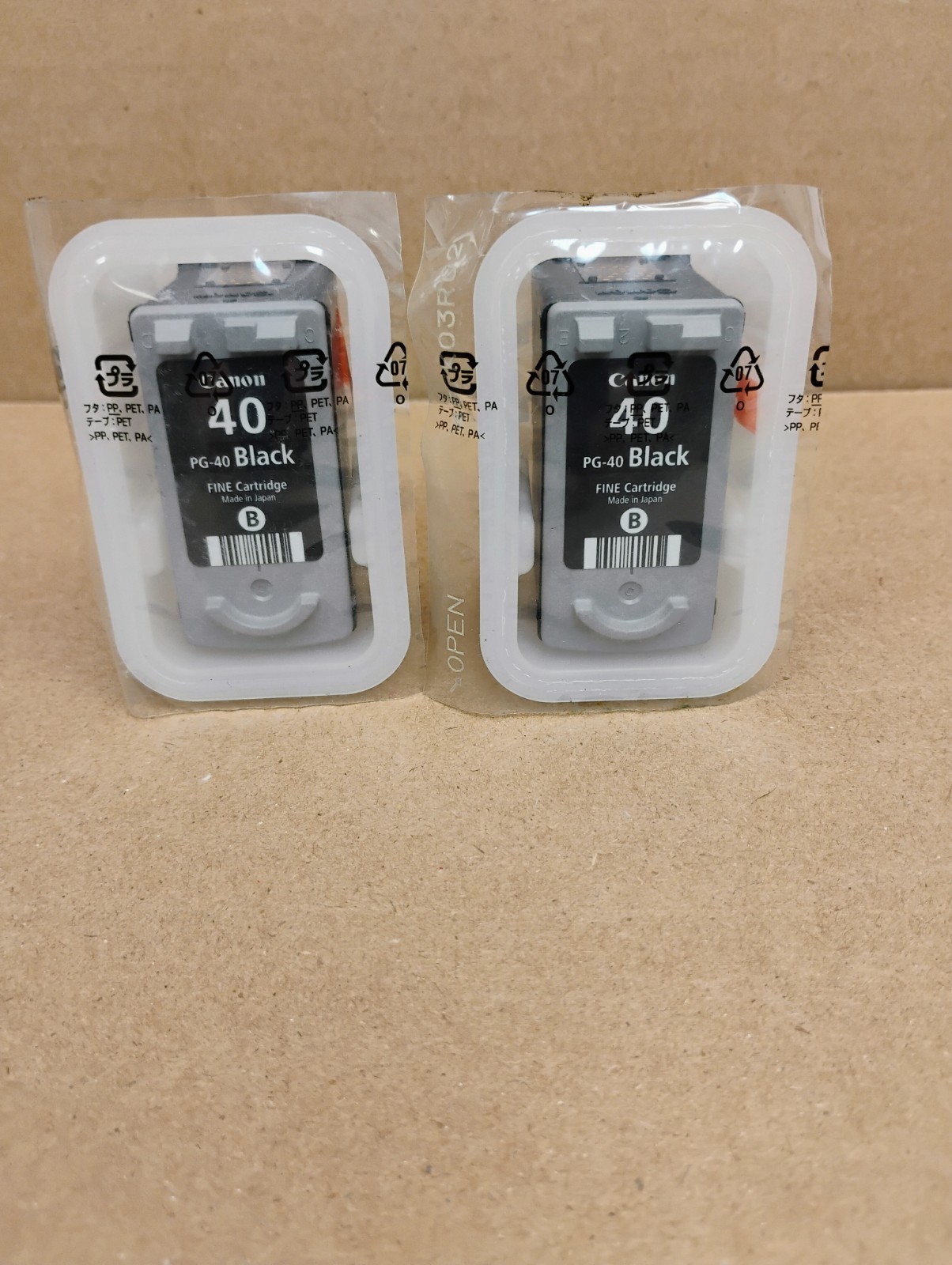 2 New Genuine Canon 40 Black Ink Cartridges PG-40