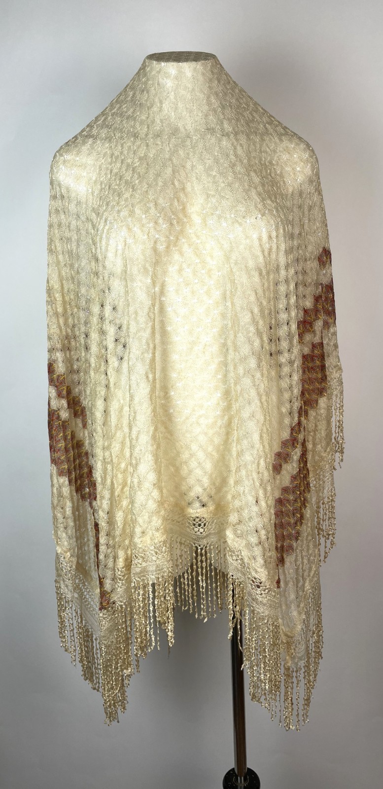 Antique 1920s Shawl Wrap Ivory eyelet 48\