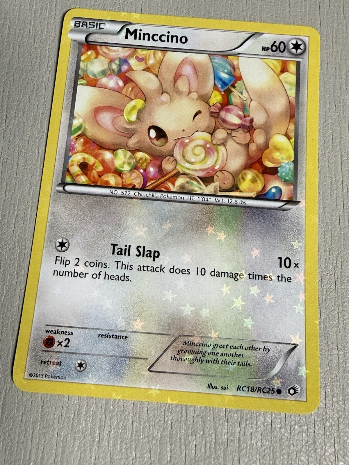 Minccino RC18/RC25 Legendary Treasures: Radiant Collection Holo