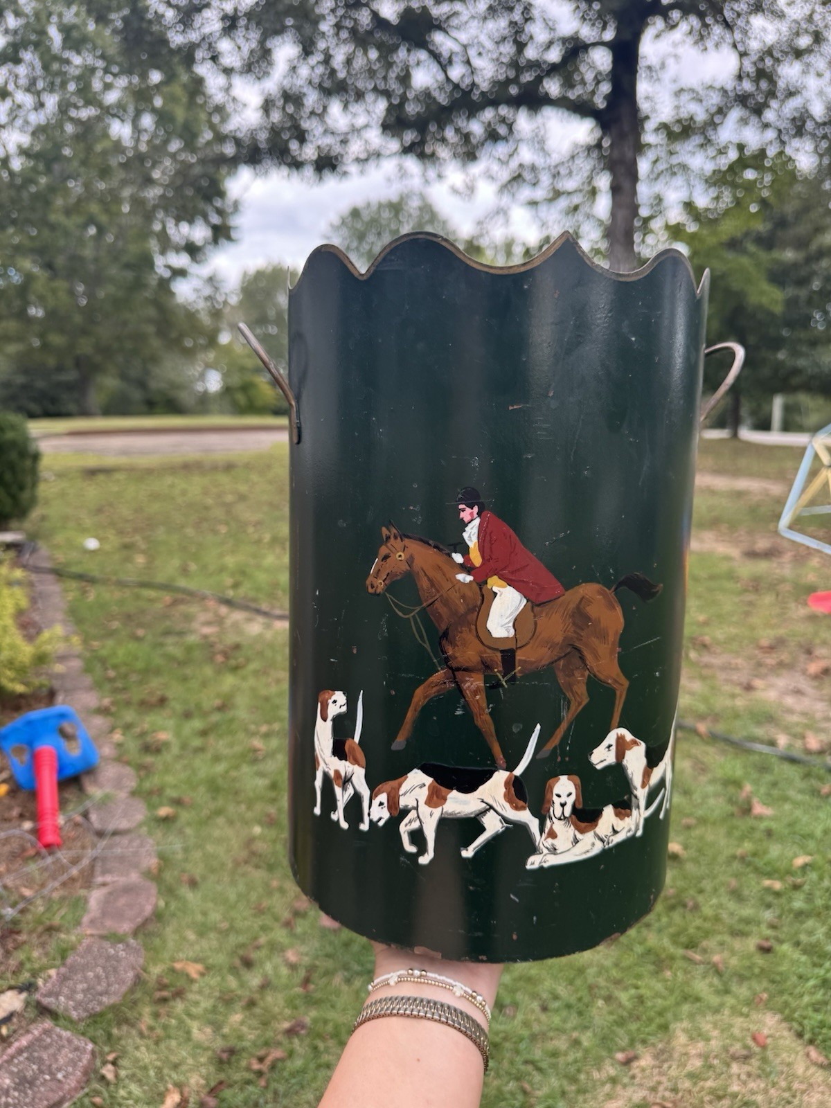 Vintage Hand Painted Umbrella Stand Hunting Scene Hunting Dogs 1992 Signed
