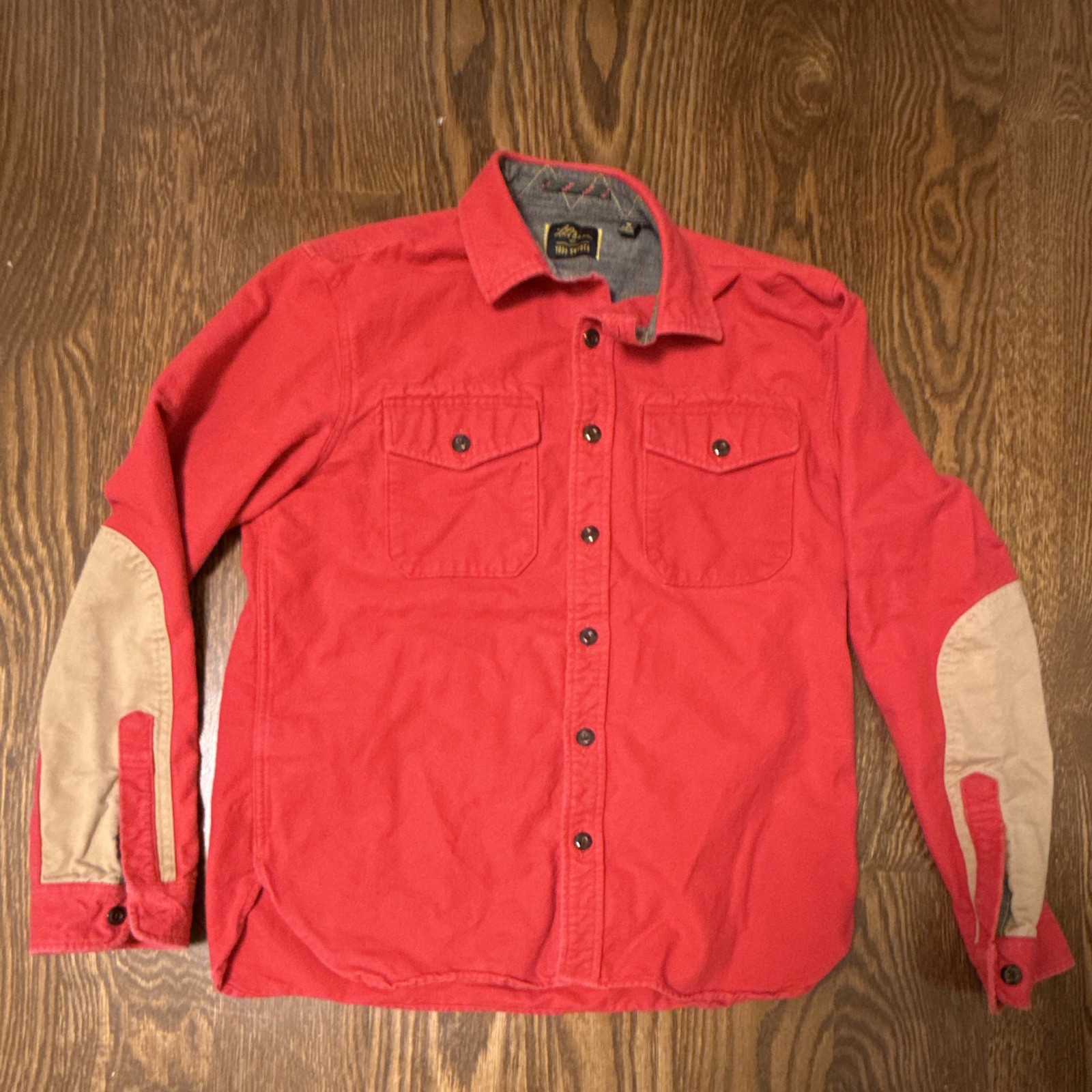 RARE Todd Snyder X L.L.Bean Men’s M Chamois Cloth Work Shirt Red w Elbow Patches RARE Todd Snyder X L.L.Bean Men’s M Chamois Cloth Work Shirt Red w Elbow Patches
