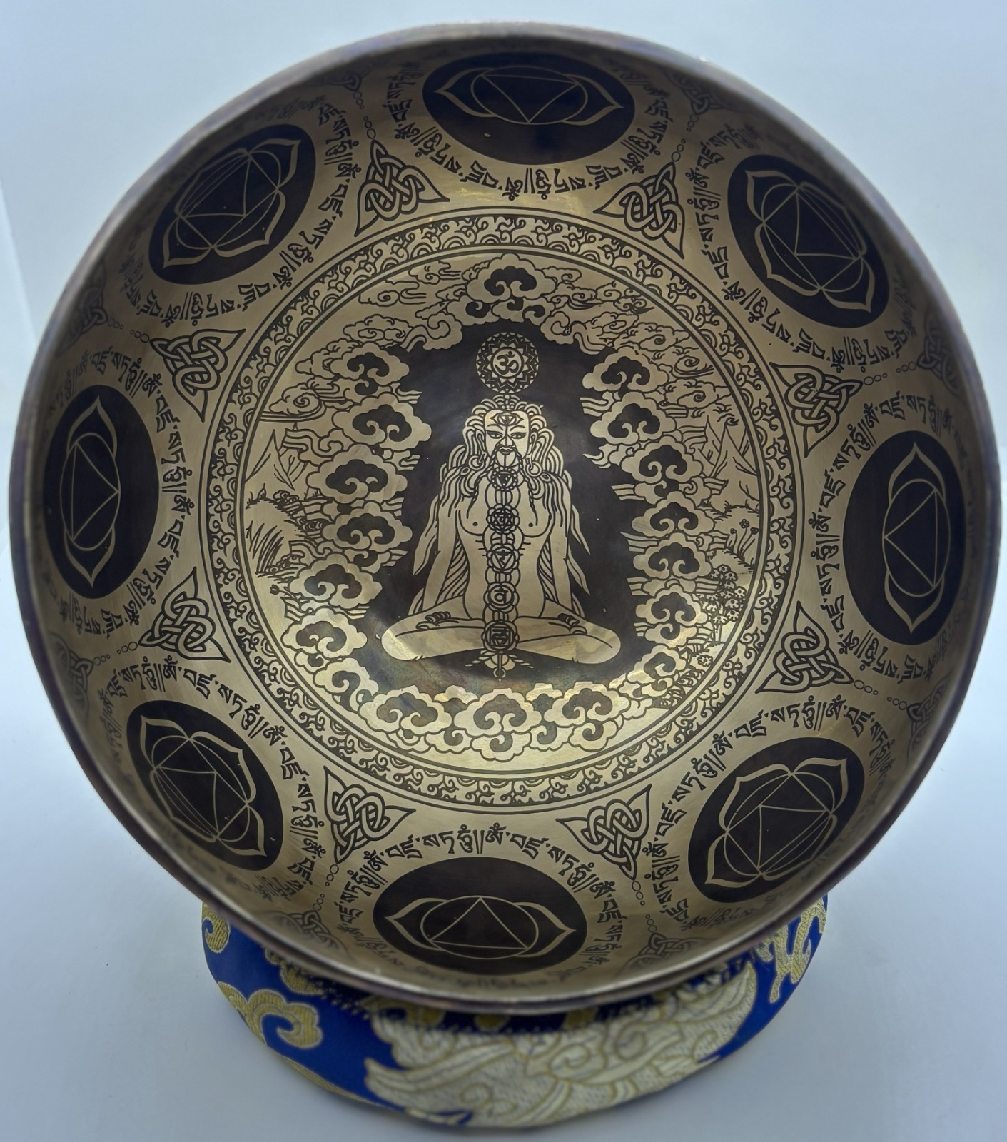 7 Chakra Yogi Singing Bowl 8.5