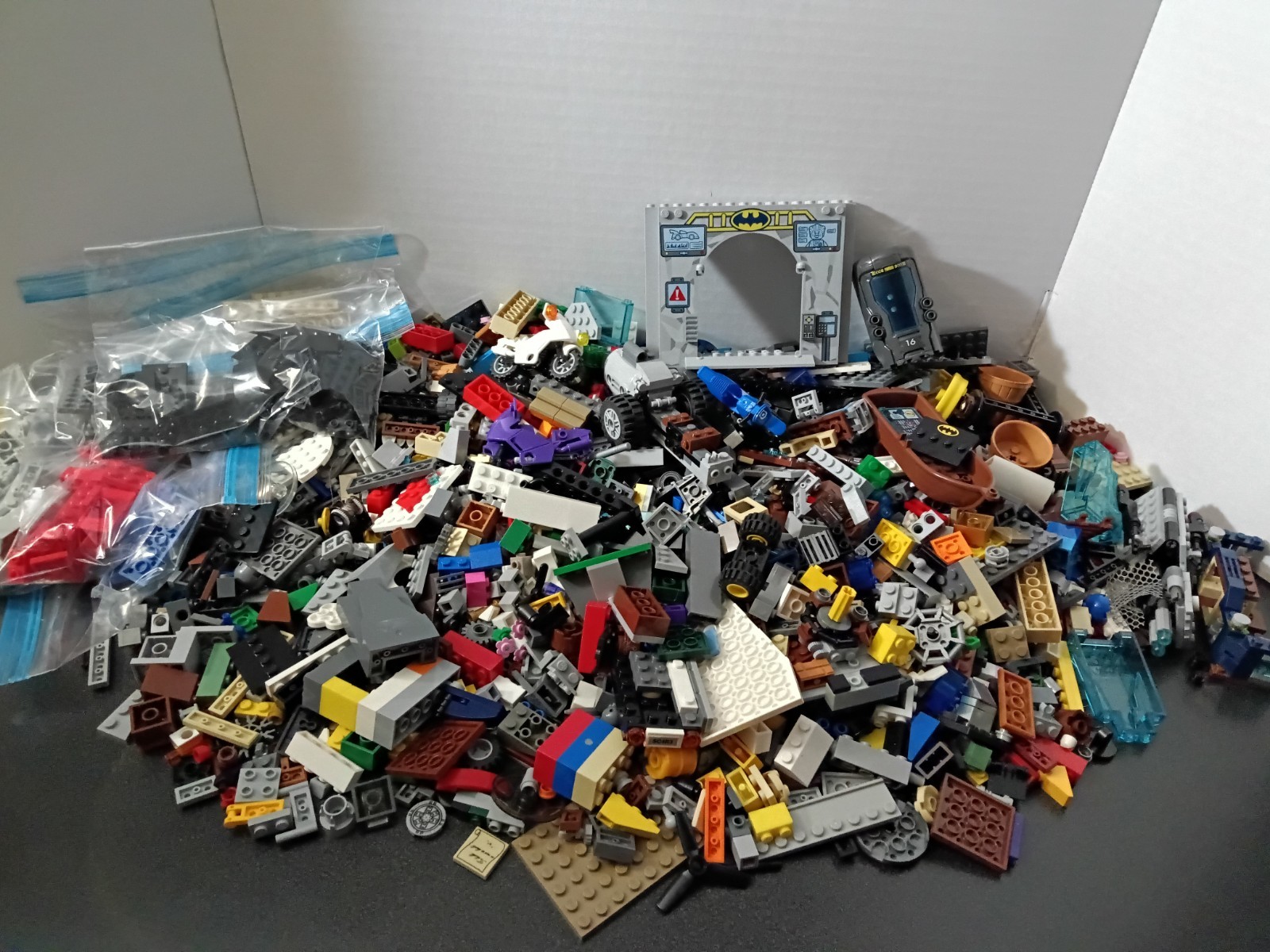 Huge Lego Pieces Lot