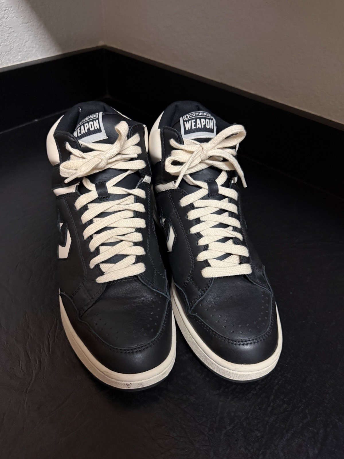 Converse Weapon Old Money Pack Mid Top Leather Lace-Up Black/White A04400C Converse Weapon Old Money Pack Mid Top Leather Lace-Up Black/White A04400C