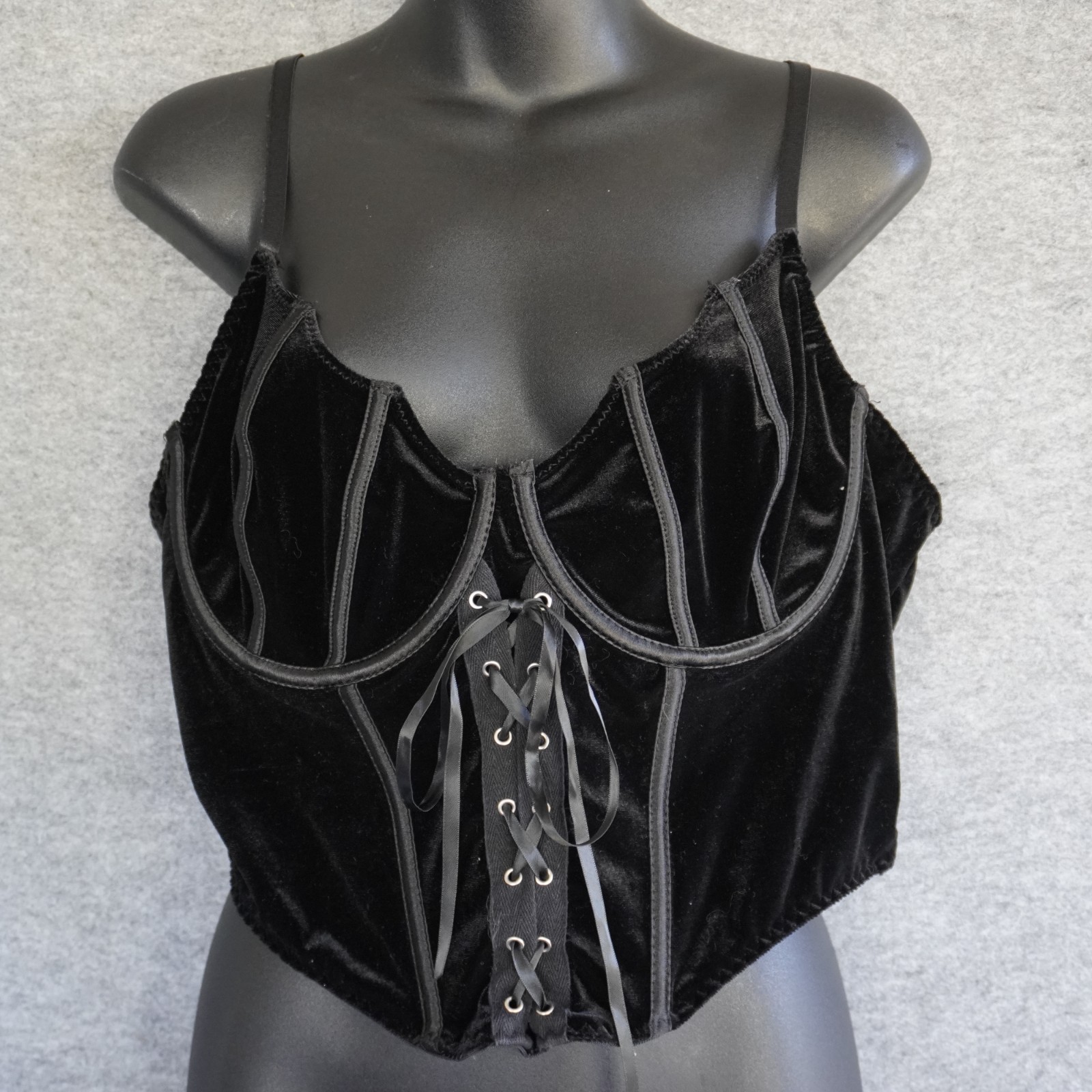 ROMWE Goth Velvet Corset Top 2XL Black Lace Up Underwire Cami Whimsygoth Y2K