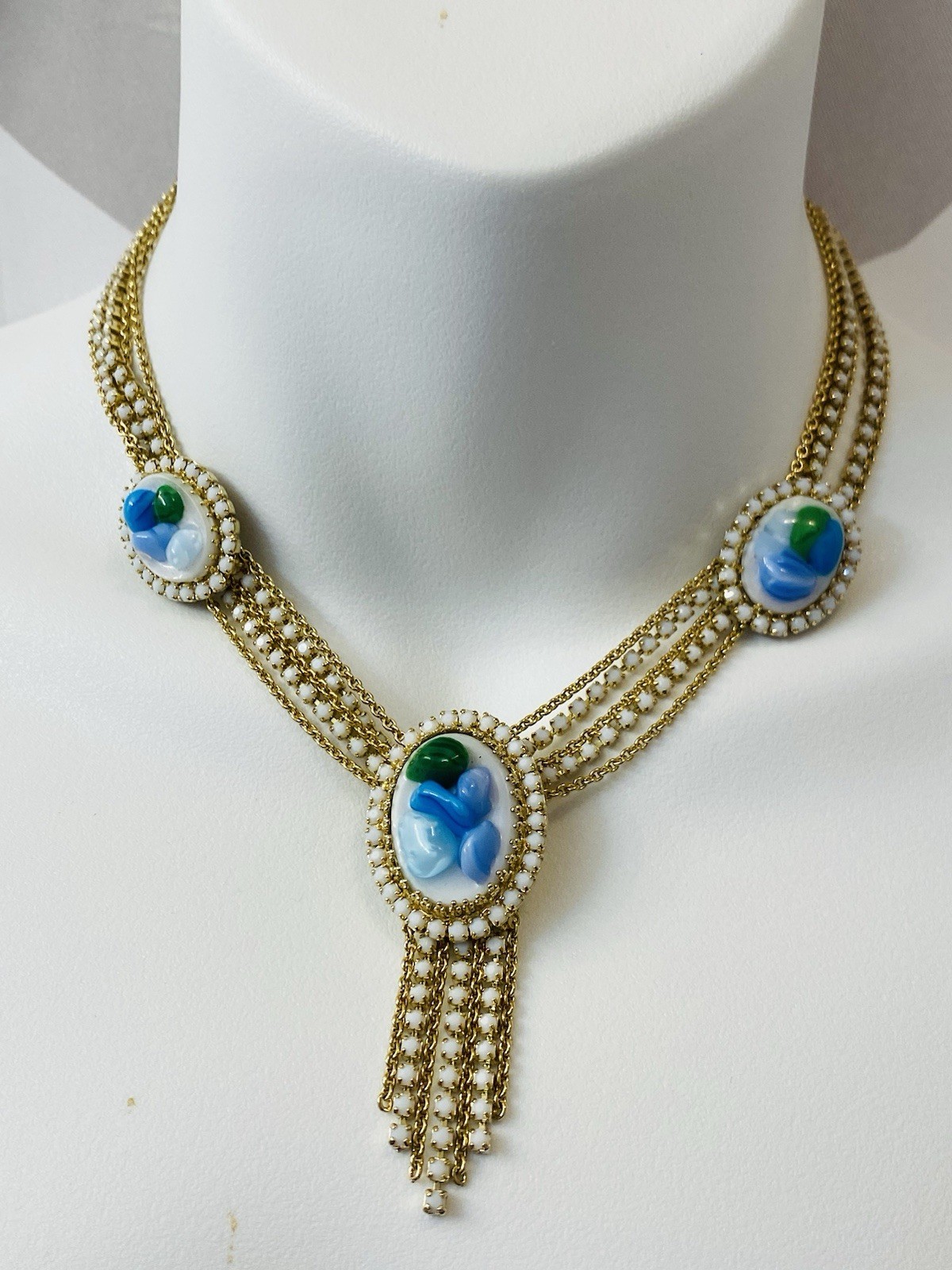 Vtg Signed Hobe’ Milk Glass Gold Tone Swag Chain Choker Necklace 1950’s -70’s ? 